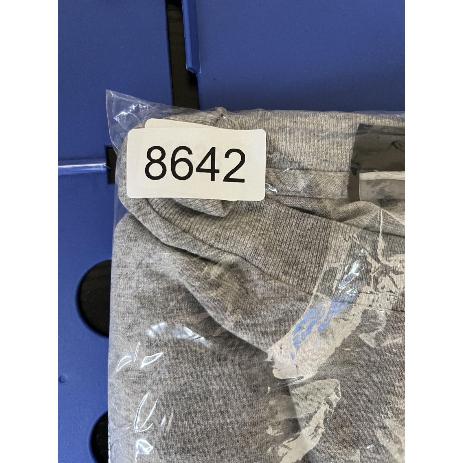 Mossimo Vintage Mossimo T-Shirt Mens Medium Ghost Print Gray Graphic Size US M / EU 48-50 / 2 - 8 Thumbnail