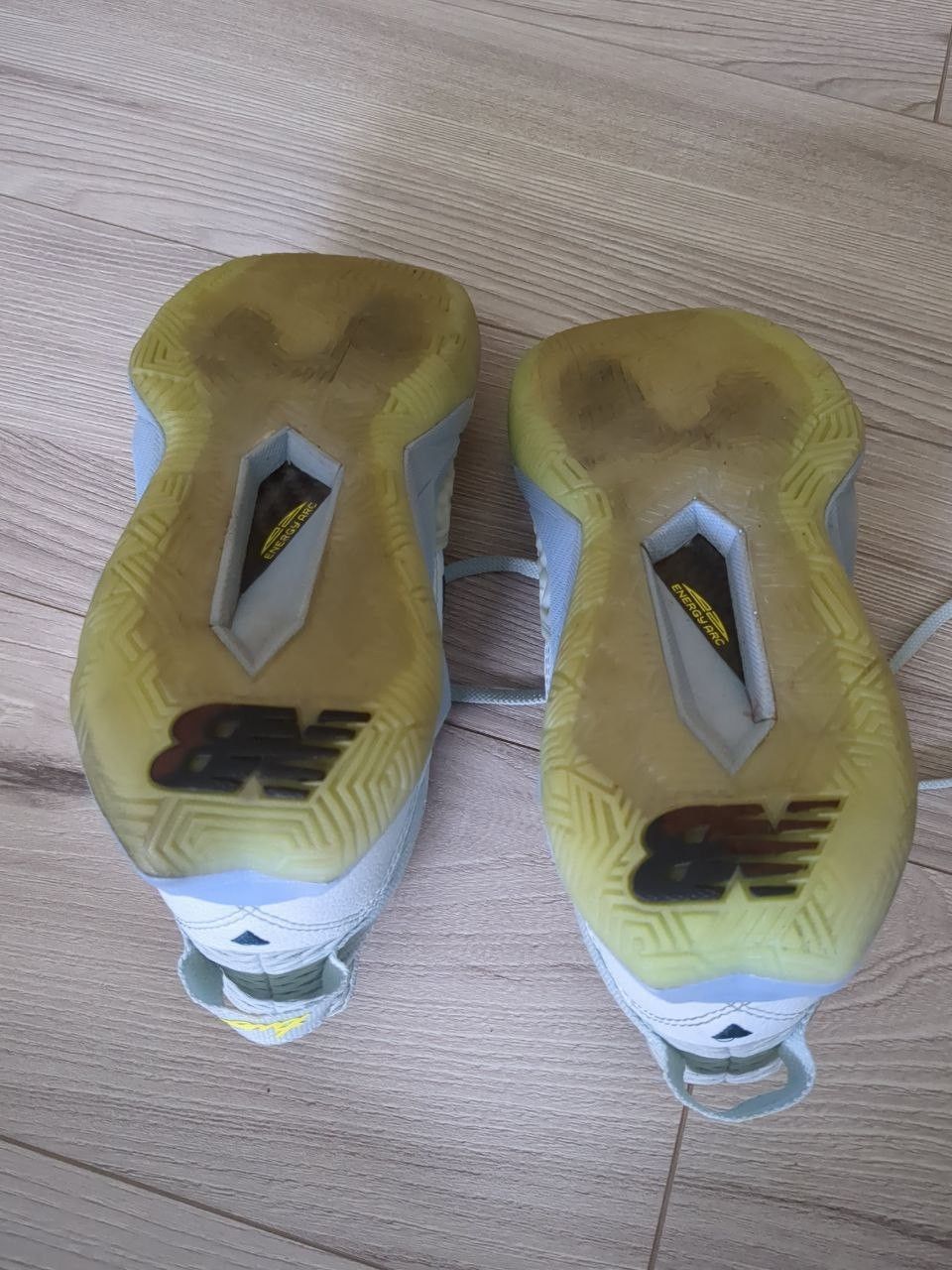 New Balance New Balance Coco CG2 Tennis Shoes Coco Gauff Great Condition Size US 7 / EU 40 - 6 Thumbnail