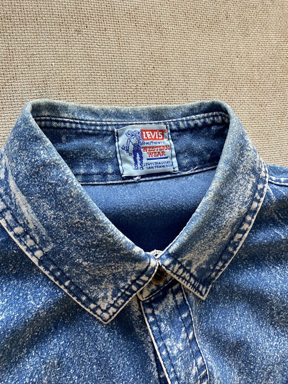 Levi's Vintage Clothing Levis 1960’s Acid Wash Shirt Size US M / EU 48-50 / 2 - 10 Thumbnail