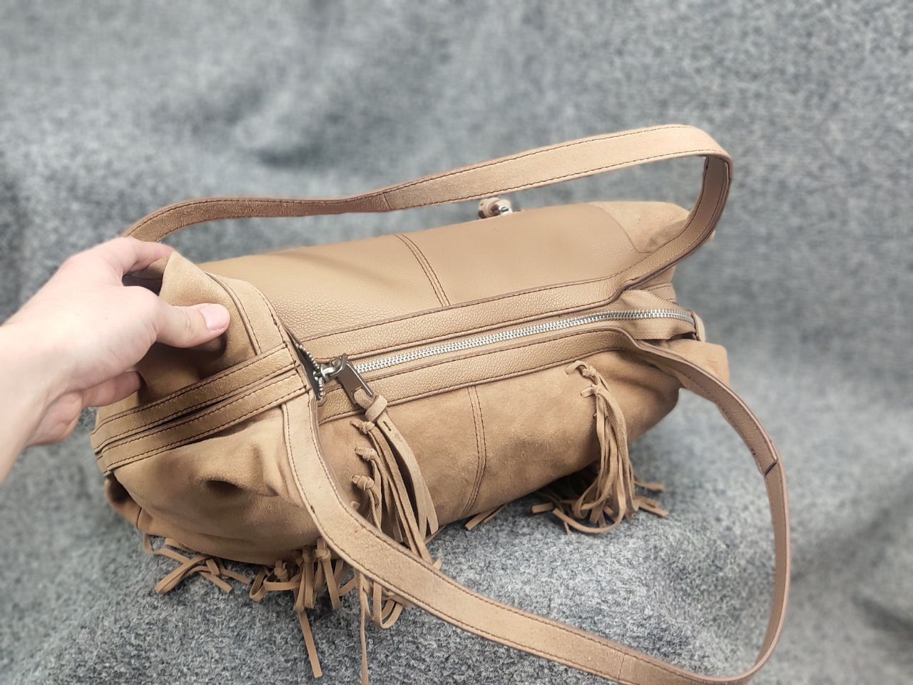 Vintage FredsBruder suede Leather fringe tan shoulder handbags Size ONE SIZE - 12 Thumbnail