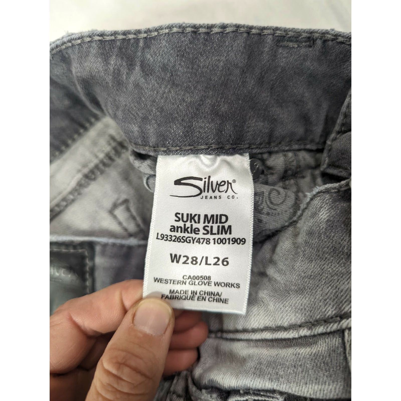Vintage Silver Jeans W28x27L Slim Mid Ankle Gray Distressed Frayed Hem Jeans M5J Womens Size 28" / US 6 / IT 42 - 4 Thumbnail