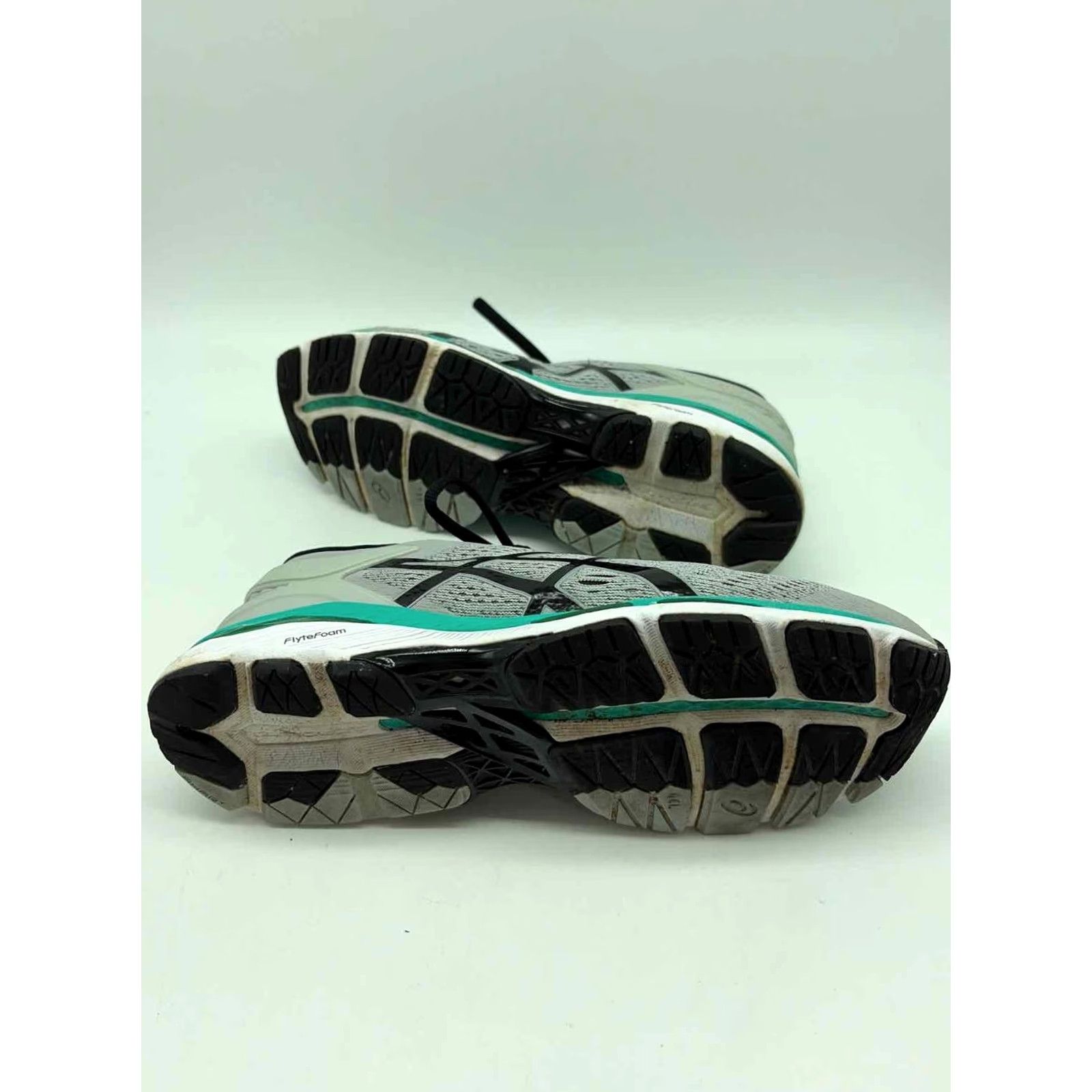 Vintage Basic Gray Size 9 Lace Up Athletic Sneaker Size US 9 / IT 39 - 6 Thumbnail