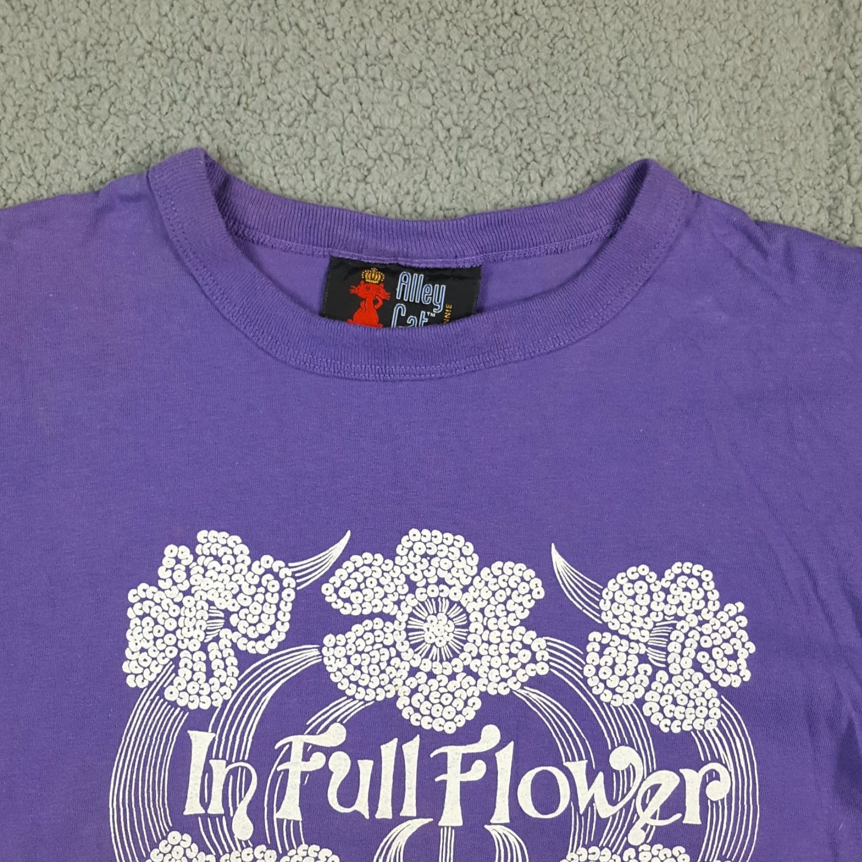 Etro Vintage Alley Cat Women's T-Shirt S Purple Floral 90s Retro Cotton Casual Size S / US 4 / IT 40 - 5 Thumbnail