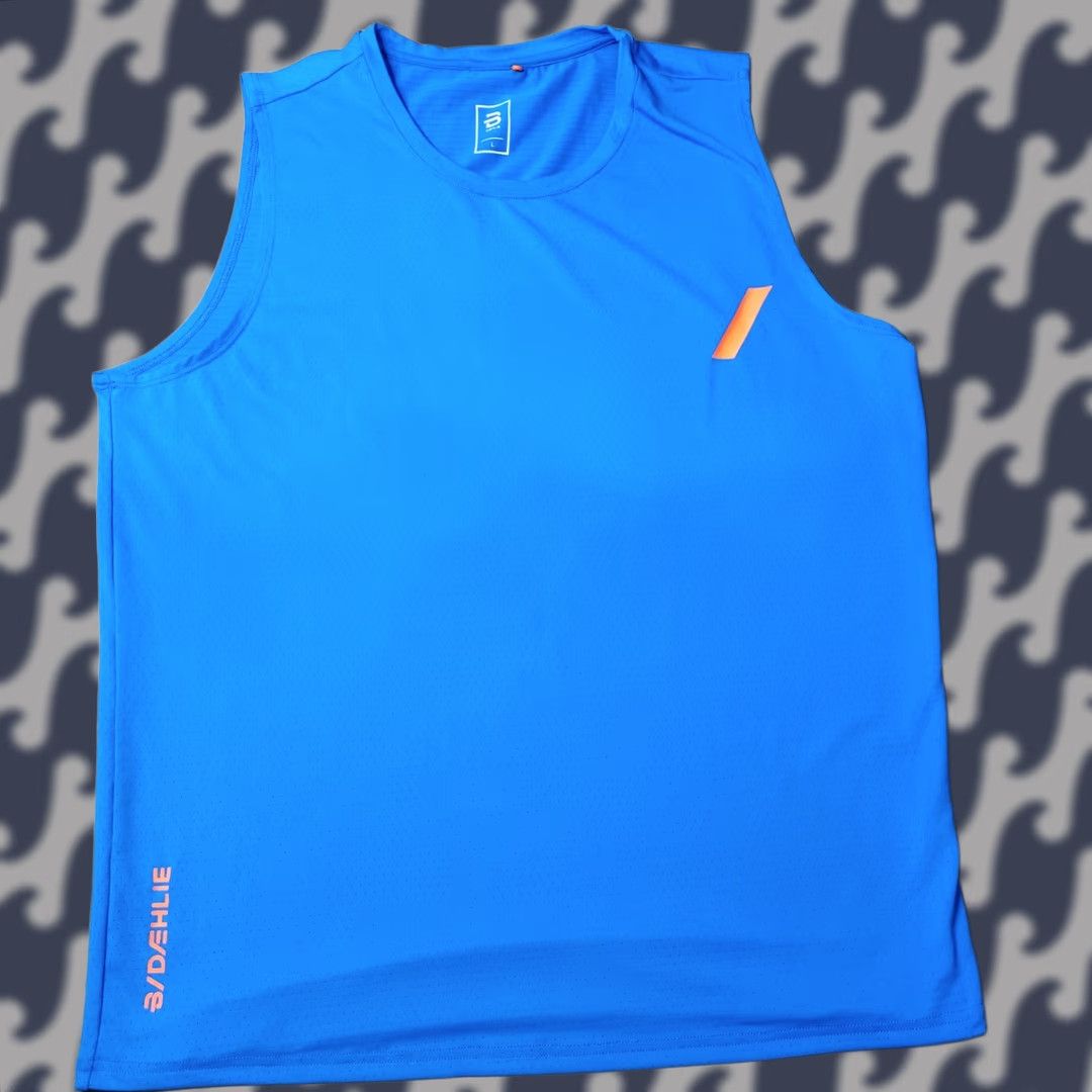 Layer 8 Bjorn Daehlie Womens T-Shirt Blue Base Layer Size L Running Sport Stretch Shirt Adult Regular XS? (error) Size L / US 10 / IT 46 - 1 Thumbnail