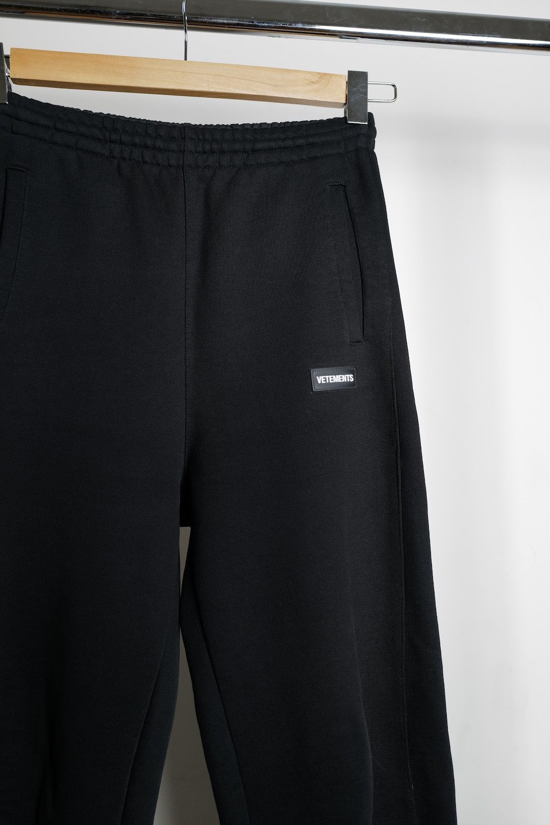 Vetements JERSEY TRACKPANTS Size US 30 / EU 46 - 4 Thumbnail