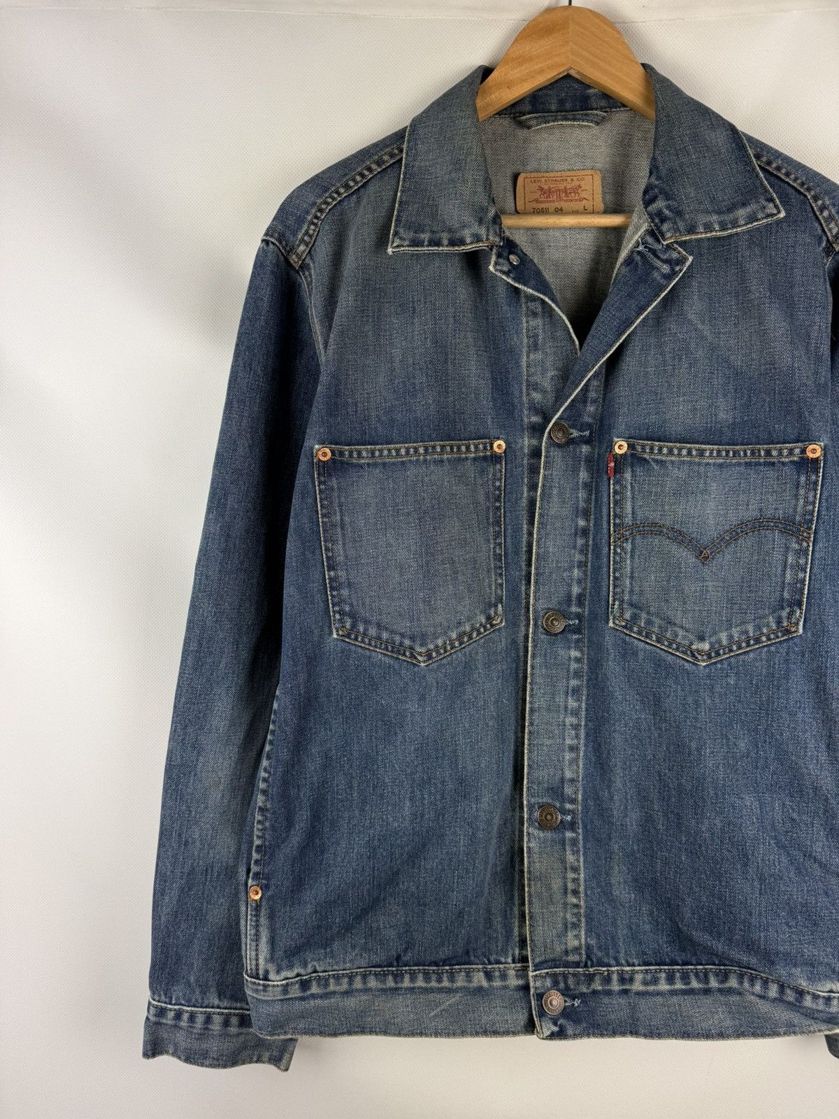 Levi's Levi’s Vintage 70511 Men’s Denim Trucker Jacket Size L Size US L / EU 52-54 / 3 - 2 Thumbnail