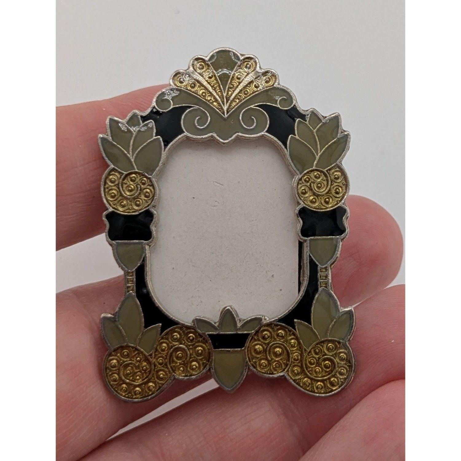 Other Vintage Floral Enamel Picture Frame Brooch Size ONE SIZE - 5 Thumbnail