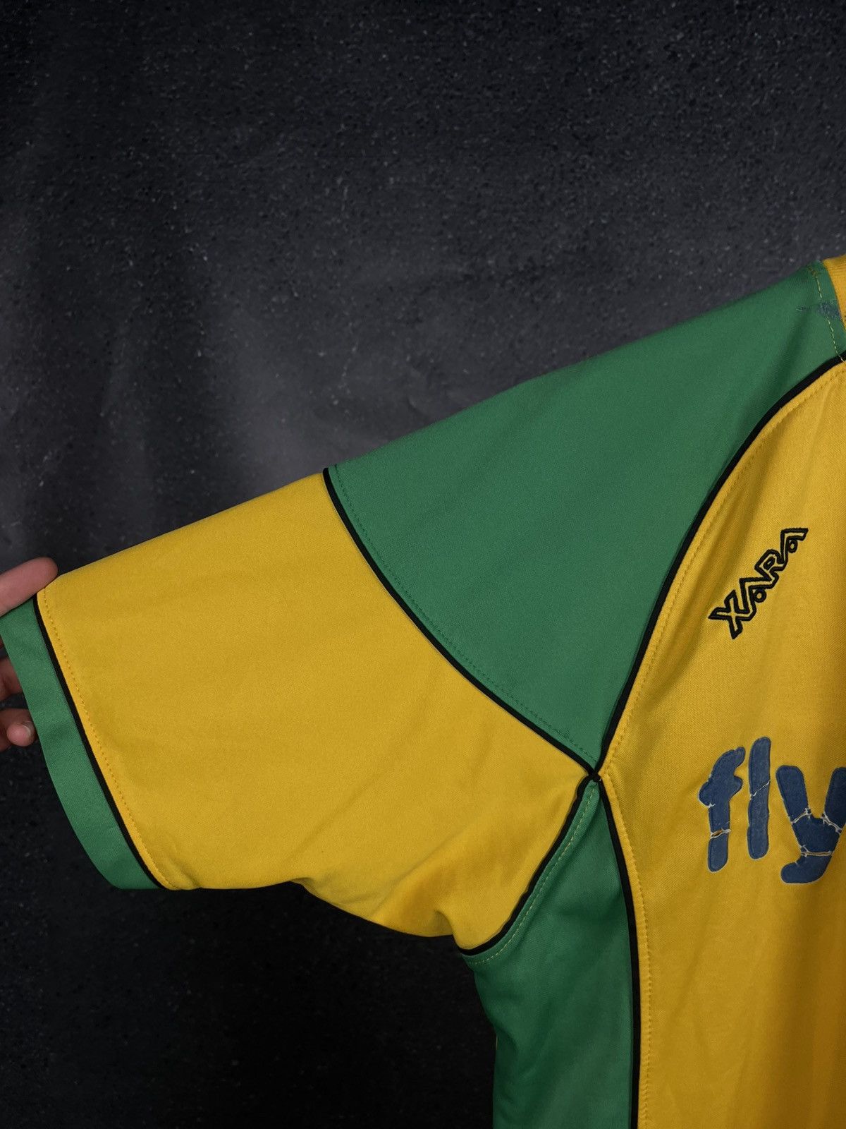 Other Norwich City vintage 2006 2008 home soccer football jersey Size US M / EU 48-50 / 2 - 5 Thumbnail
