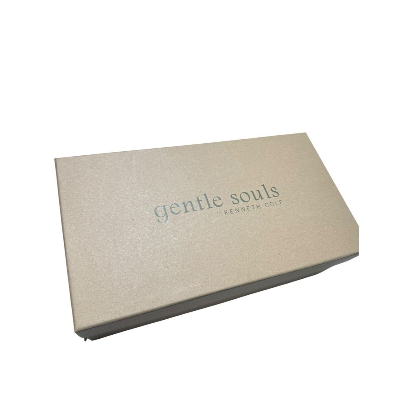 Gentle Souls NWT New $189 Gentle Souls by Kenneth Cole Madison Loafer Fl Size US 9 / IT 39 - 7 Thumbnail