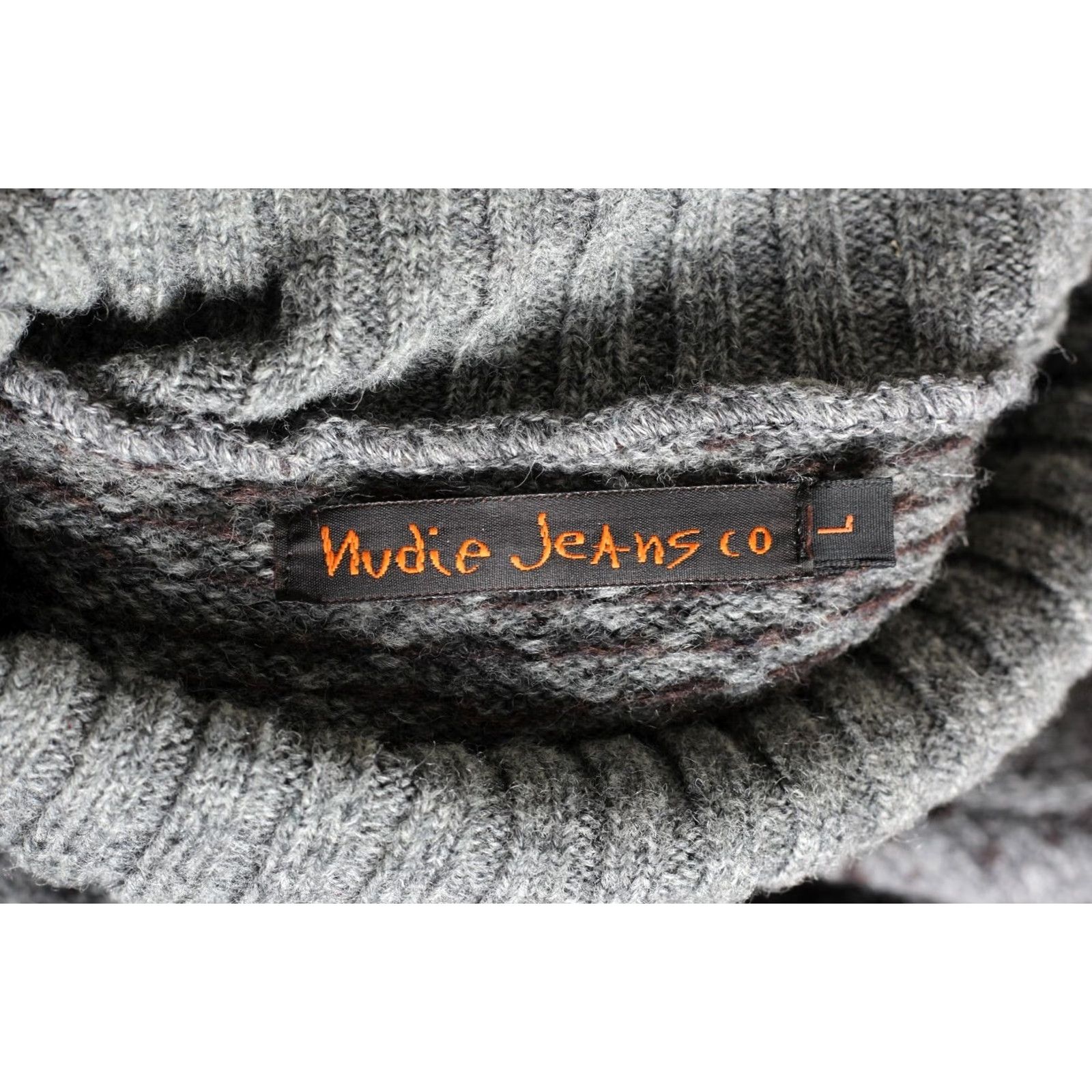 Nudie Jeans NUDIE JEANS Turtle Neck Wool Jumper Sweater Men L Grey Pullover Knit Vintage? No Size US L / EU 52-54 / 3 - 5 Thumbnail