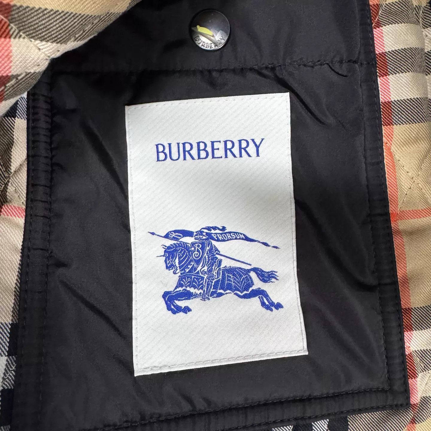Burberry Burberry New TB Quilted Black Jacket Size S / US 4 / IT 40 - 6 Thumbnail