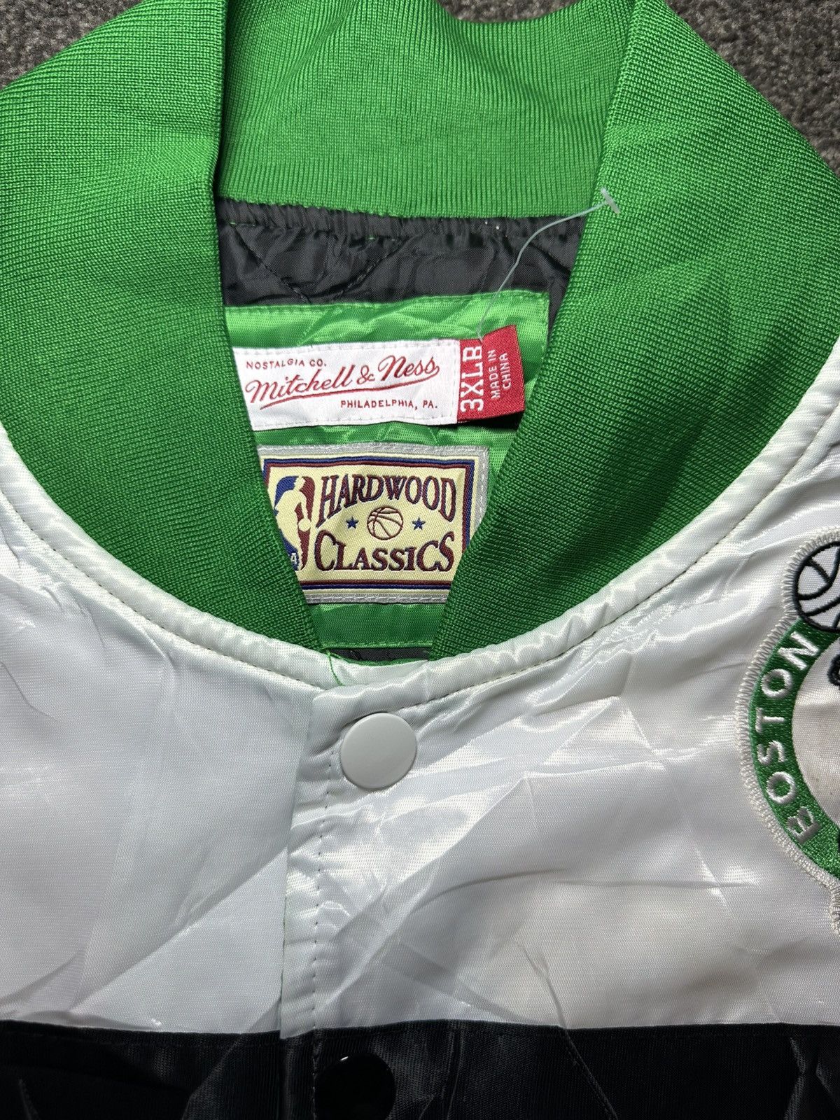 Mitchell & Ness Mitchell&Ness Boston Celtics 2008 Finals Hardwood Classics Size US XXL / EU 58 / 5 - 2 Thumbnail