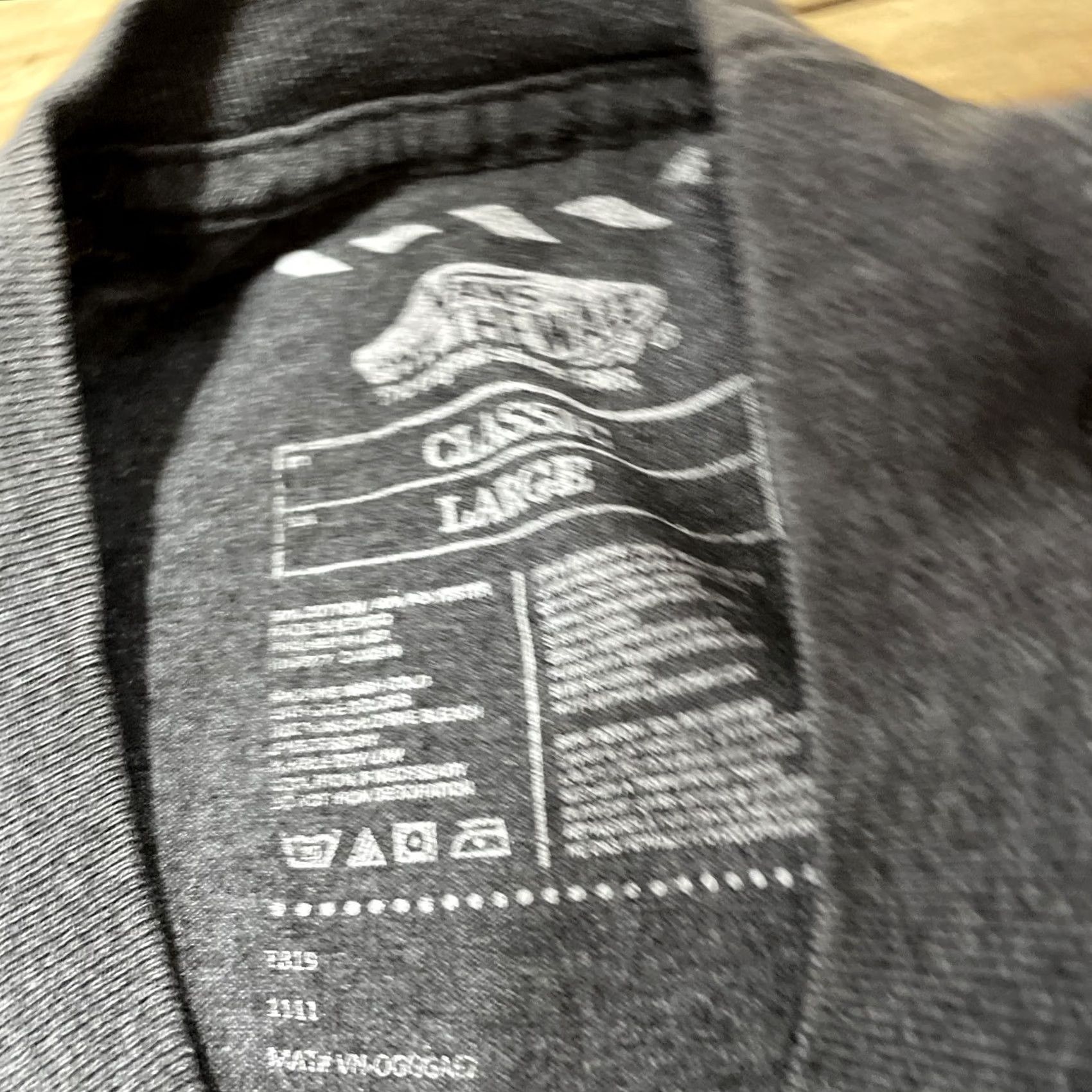 Vans VANS Classic Fit Shirt Men L Gray Skater Off The Wall Y2k Streetwear Beach L Shirt Size US L / EU 52-54 / 3 - 5 Thumbnail
