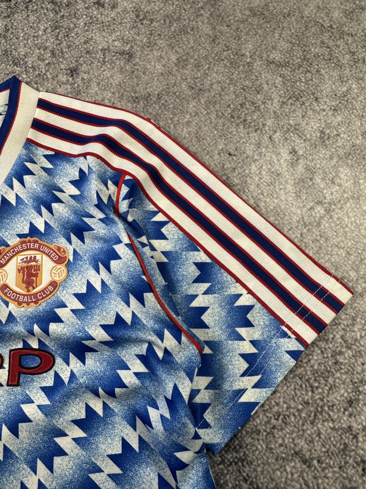 Adidas Adidas Manchester United Soccer Jersey Streetwear Style XS Size US XS / EU 42 / 0 - 3 Thumbnail