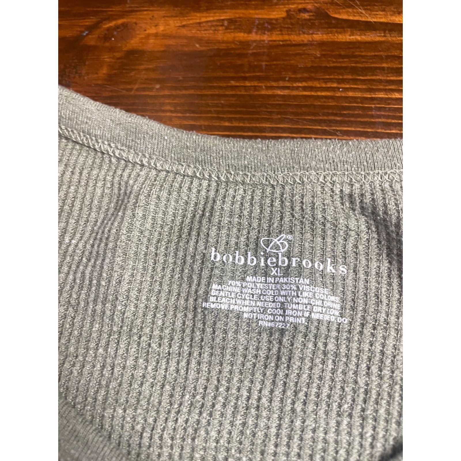 Vintage Bobbie Brooks Sweater Women's XL Green Long Sleeve Ribbed ¼ Button V Neck Pullover Knit Fashion Modern Womens Size XL / US 12-14 / IT 48-50 - 4 Thumbnail