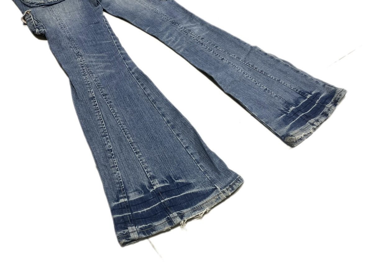 Hysteric Glamour × If Six Was Nine × Japanese Brand 🔥Sick Y2K AFT Africa Taro Flared Denim Cargo Jeans Size US 32 / EU 48 - 8 Thumbnail