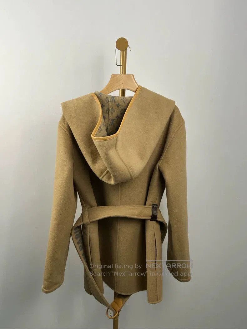 Louis Vuitton LV Brown Logo Hooded Wool Coat. Size US XS / EU 42 / 0 - 2 Thumbnail