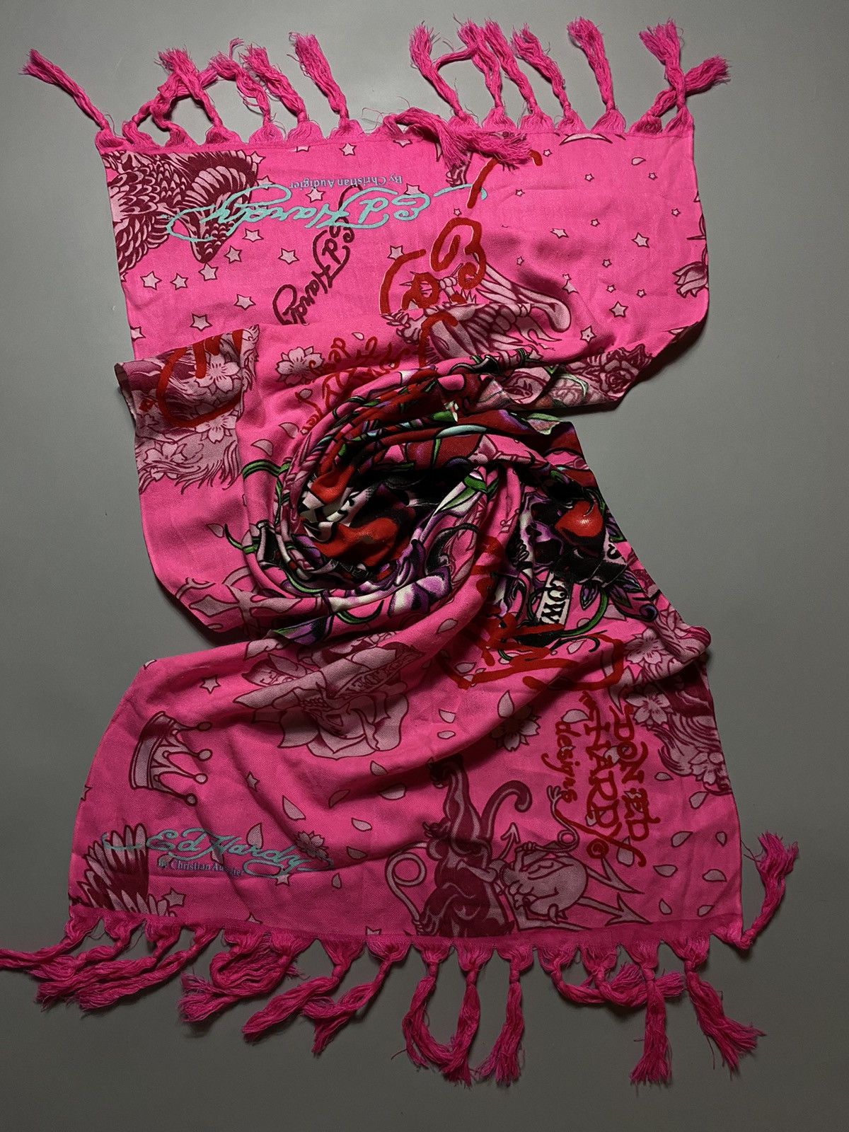 🔥 Ed Hardy y2k Pink big Scarf