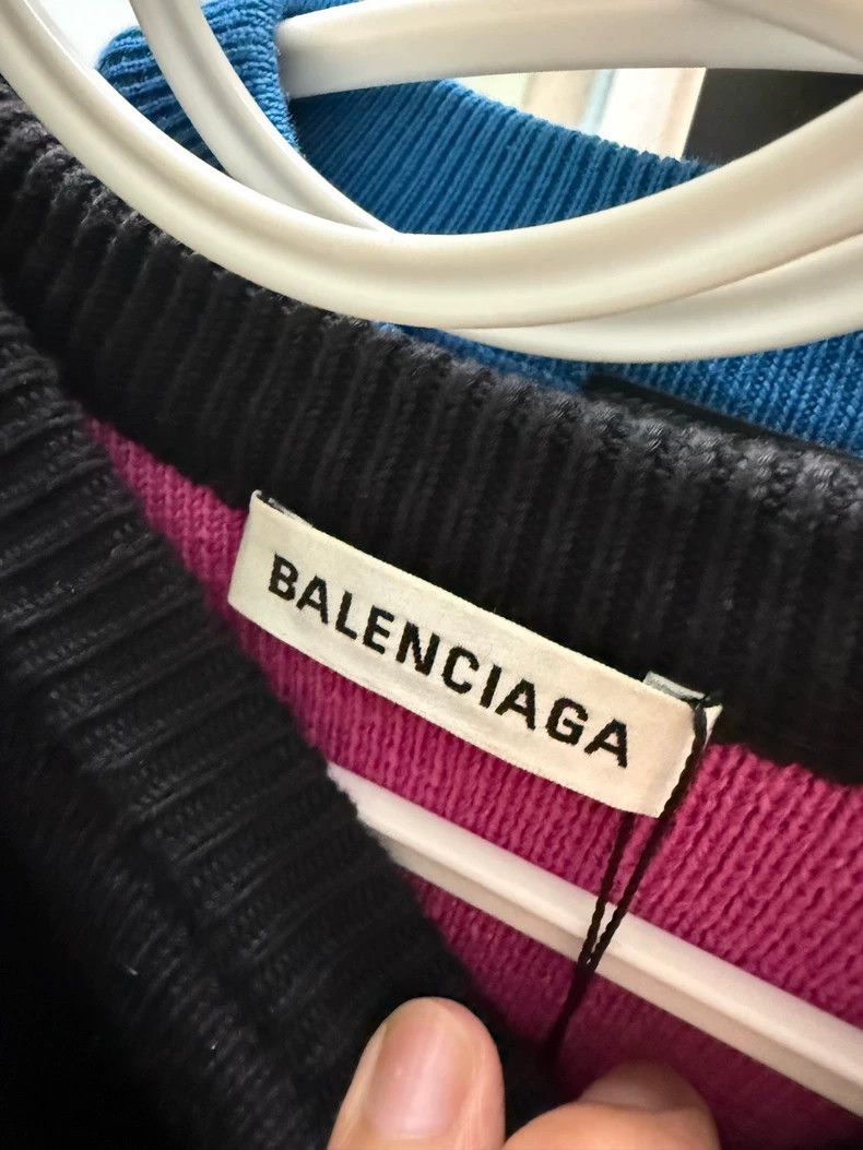 Balenciaga Balenciaga Bullet screen sweater Size US S / EU 44-46 / 1 - 5 Thumbnail