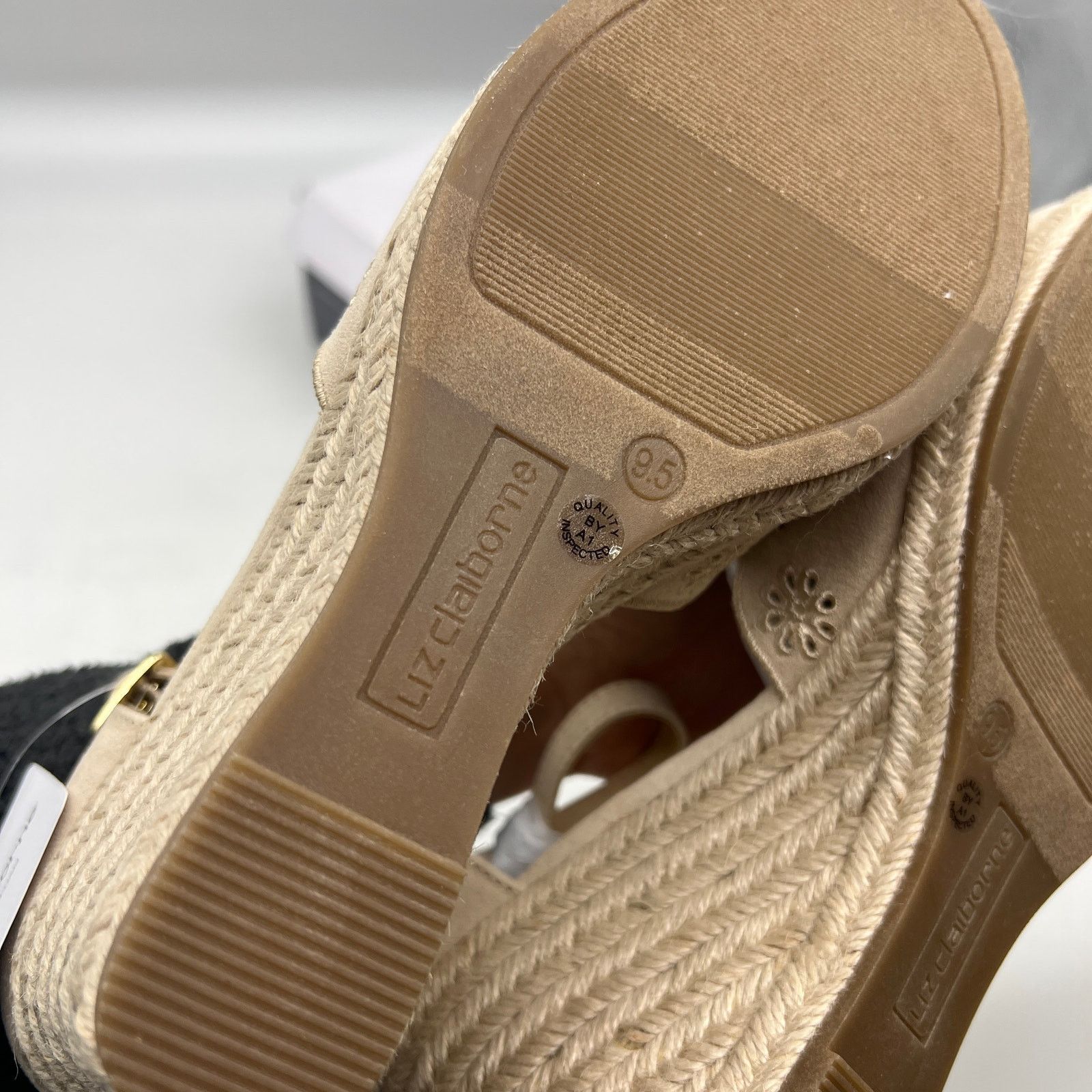 Other Liz Claiborne Morgan Women's Wedge Heels Cream Sand Size 9.5 Size US 9.5 / IT 39.5 - 12 Thumbnail