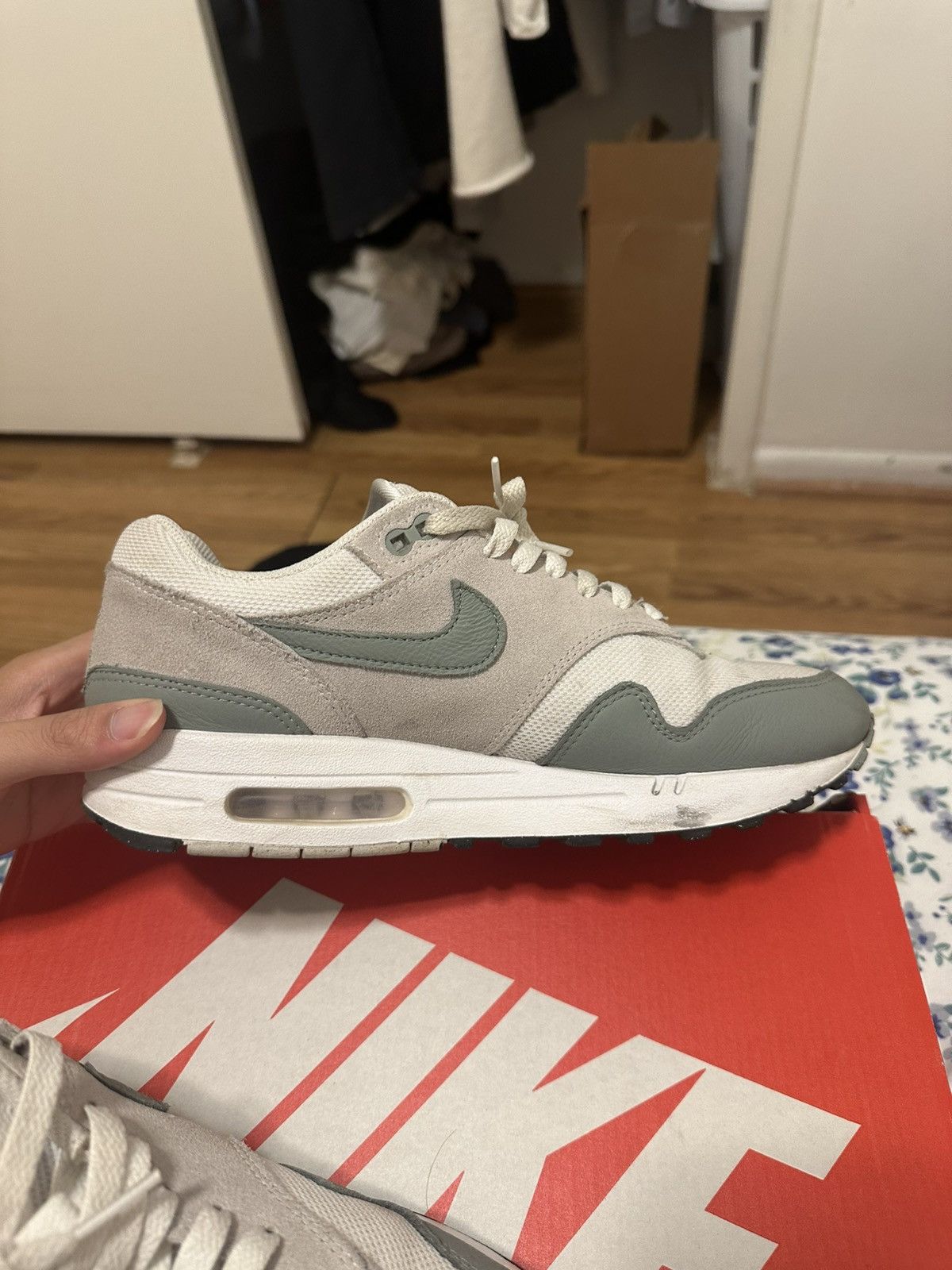 Nike Air max 1 Mica Green Size US 9 / EU 42 - 9 Thumbnail