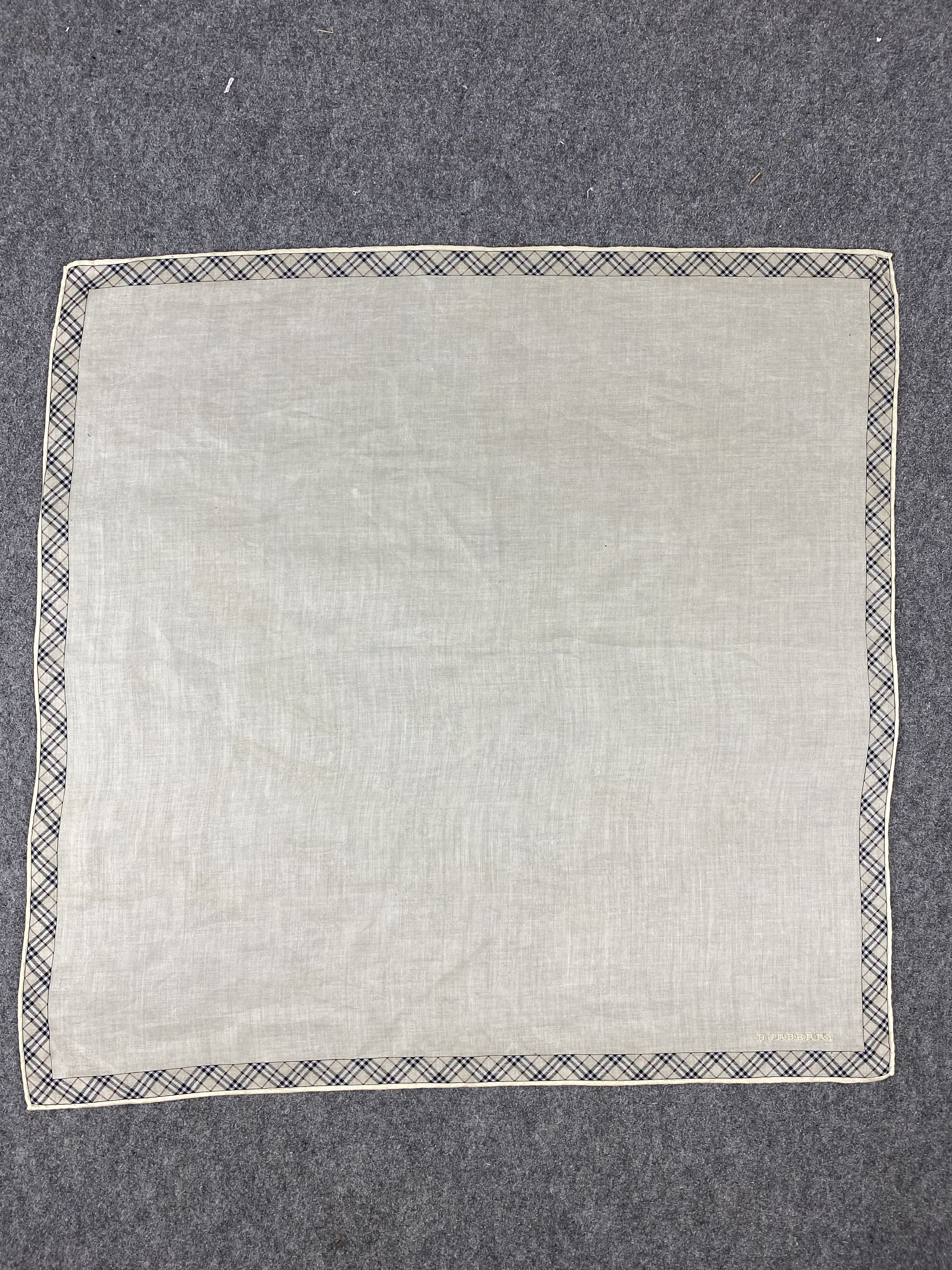 Burberry Vintage Burberry Handkerchief / Neckerchief KT0262 Size ONE SIZE - 4 Thumbnail