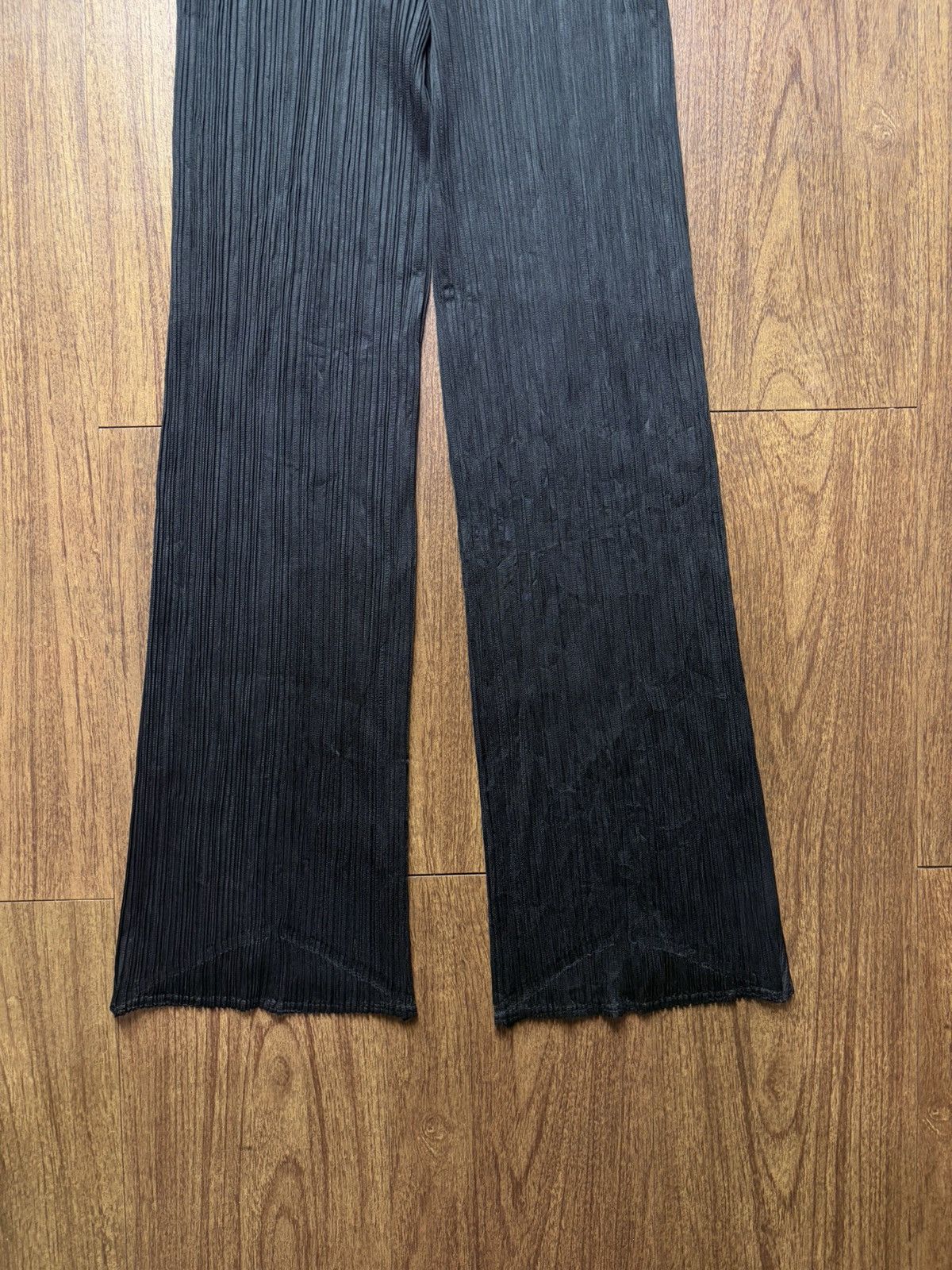 Issey Miyake FREE TAX! Issey Miyake Pleats Please Straight Leg Trousers Size US 31 - 3 Thumbnail