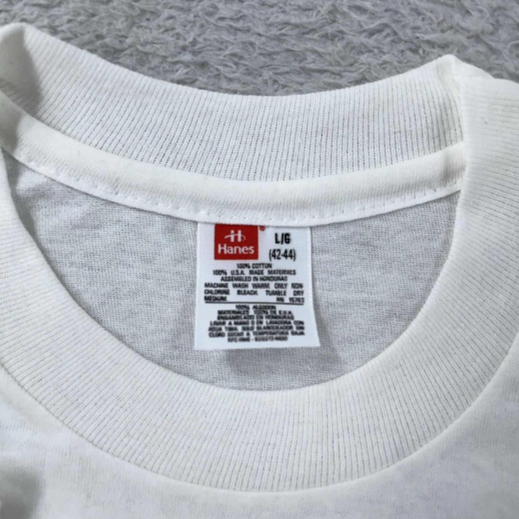 Hanes VINTAGE Hanes Shirt Mens Medium White Crewneck Short Sleeve Tee Size US L / EU 52-54 / 3 - 7 Thumbnail