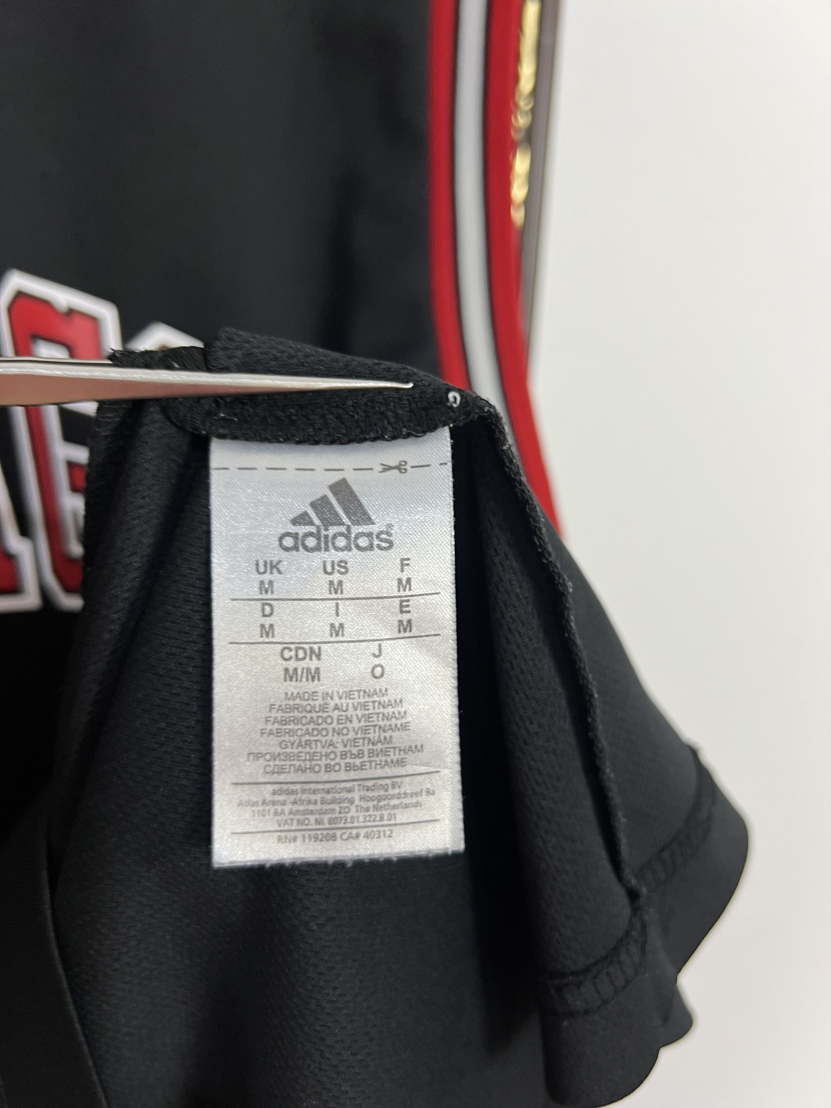 Adidas Vintage Adidas Chicago Bulls Derrick Rose NBA Jersey Shirt Size US M / EU 48-50 / 2 - 7 Thumbnail