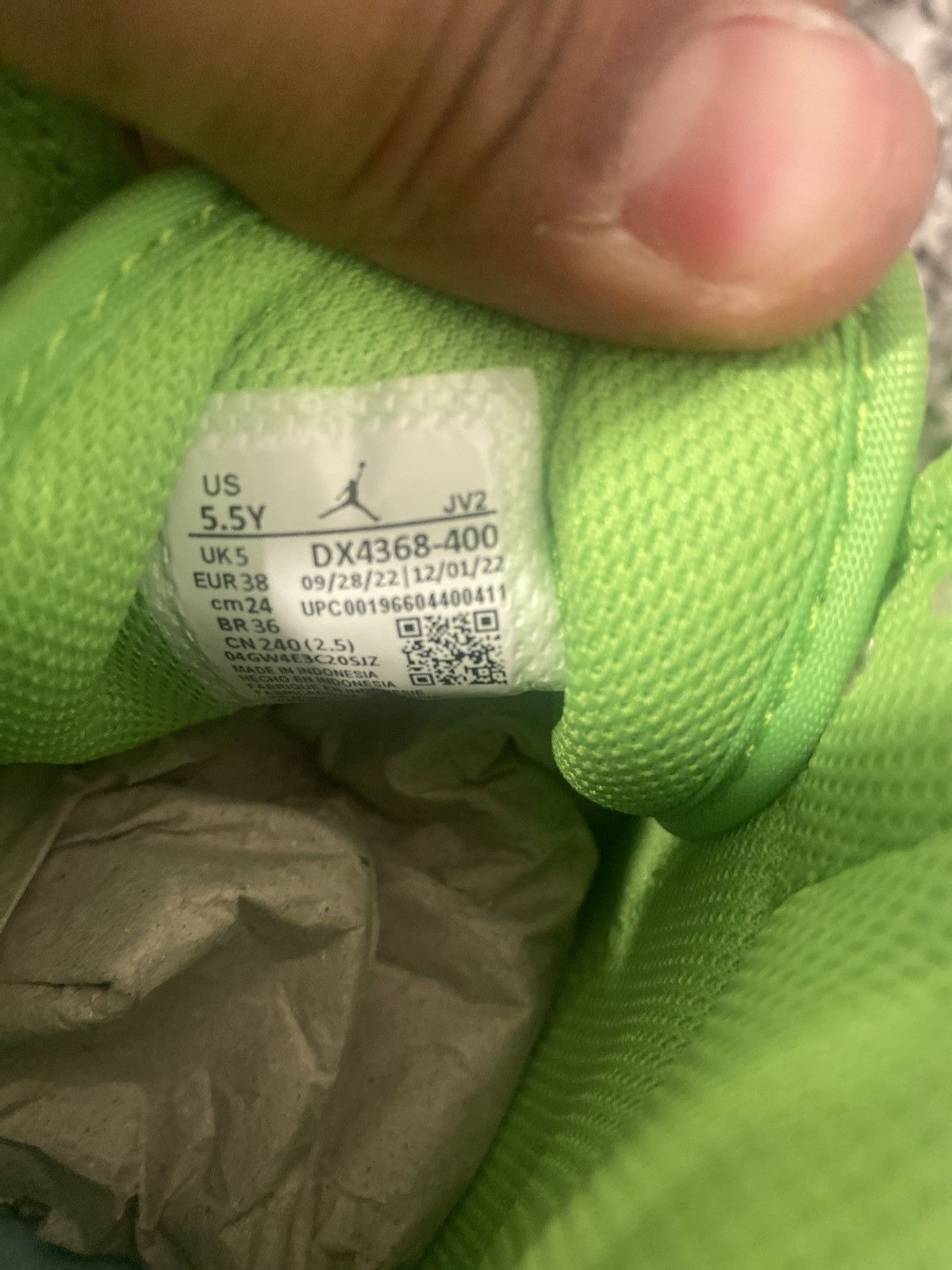 Jordan Brand Jordan 1 Mid SE Recycled Grind Glacier Ice Blue Size US 5.5 / IT 35.5 - 6 Thumbnail