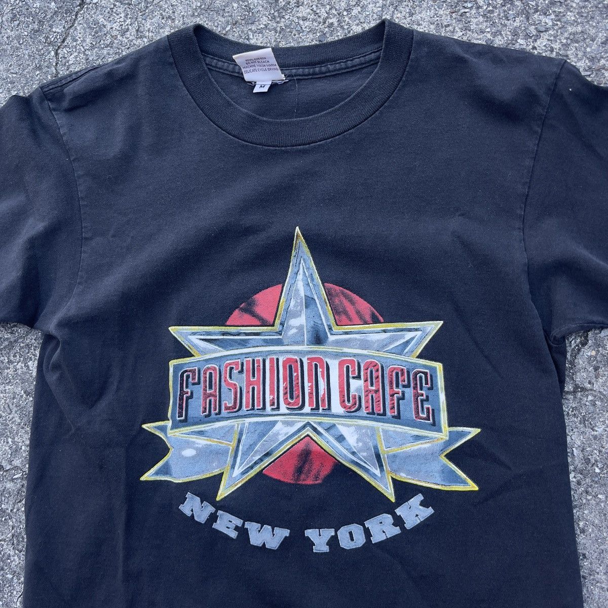 Vintage Vintage FASHION CAFE NEW YORK Logo Shirt Size US M / EU 48-50 / 2 - 2 Thumbnail