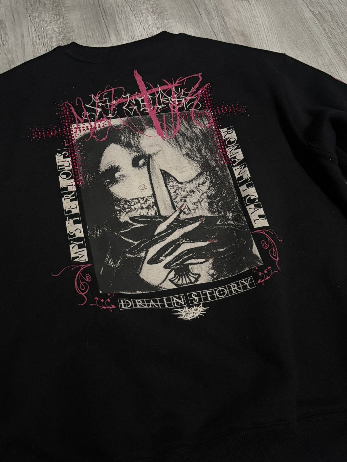 Drain Gang Bladee Beautiful Martyr Tour crewneck Size US L / EU 52-54 / 3 - 4 Thumbnail