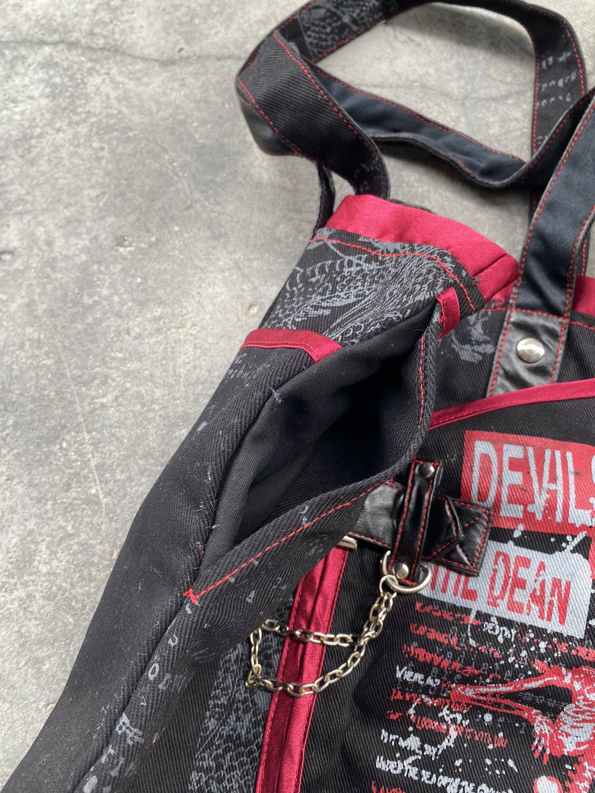 Japanese Brand Vintage Devil H.naoto Multi-Pocket Distressed Tote Bag Size ONE SIZE - 6 Thumbnail