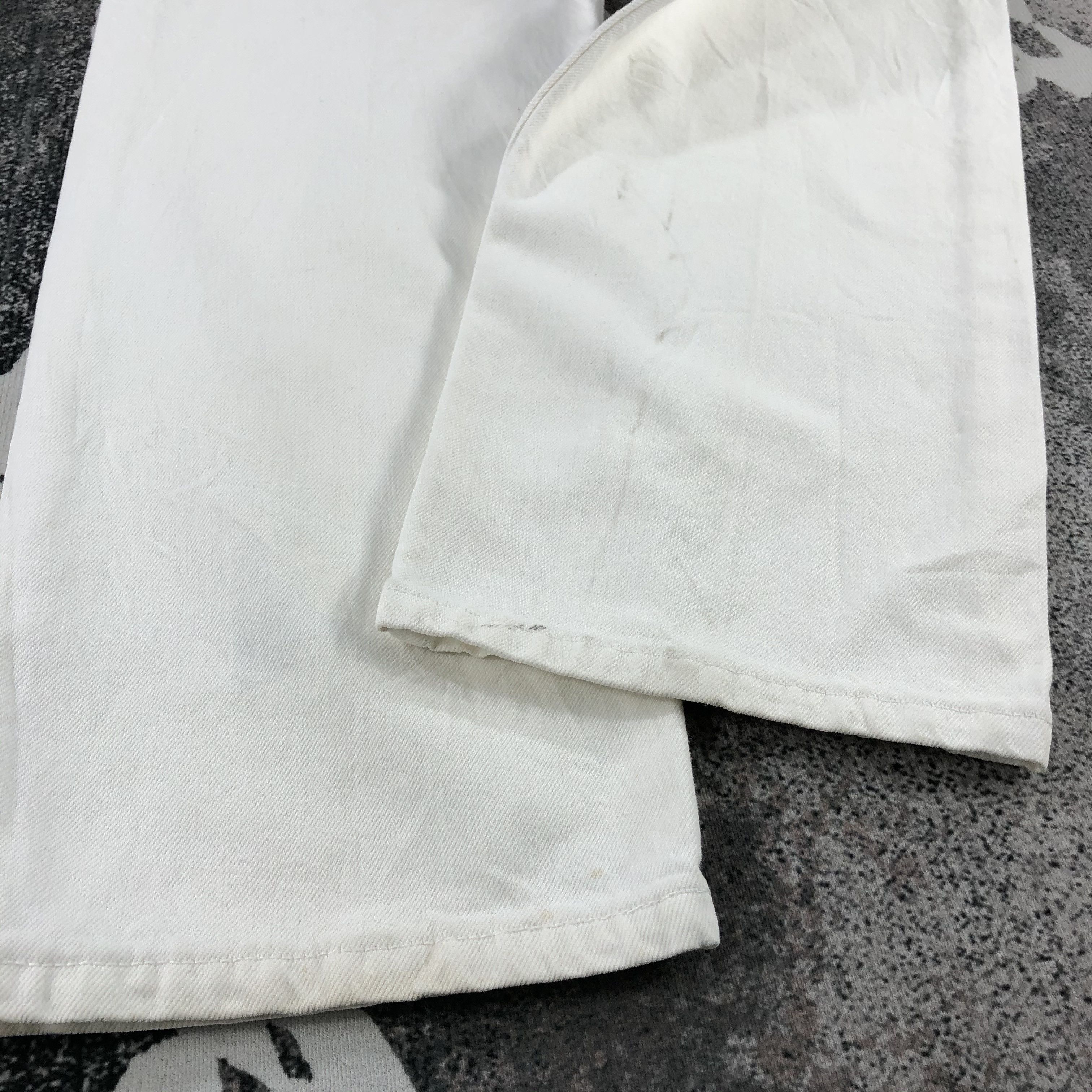 Levi's Vintage Levis 501 Jeans White Denim KJ877 Size US 34 / EU 50 - 6 Thumbnail