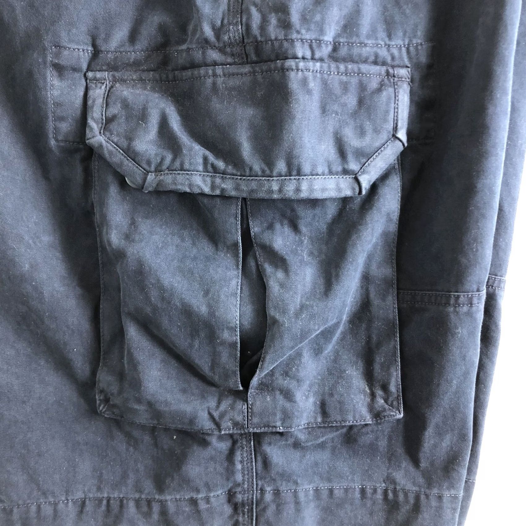Polo Ralph Lauren Polo Ralph Lauren Cargo Shorts Men Dark Blue Cotton Aviator Classic 42T Regular Belt Loops Pockets Navy Casual Cargo Shorts Mens Size US XL / EU 56 / 4 - 4 Thumbnail