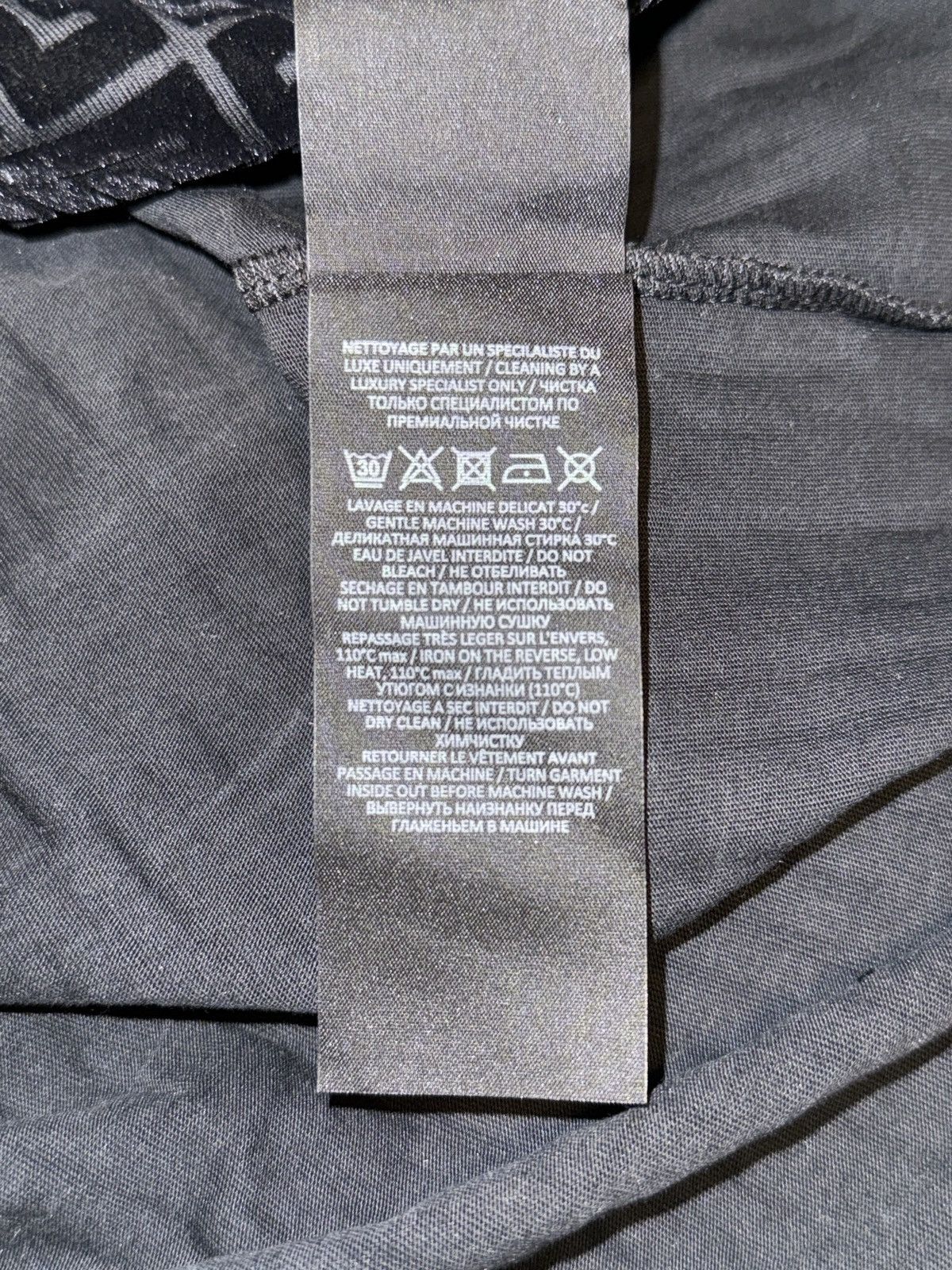 Balmain Balmain T-shirt Size US S / EU 44-46 / 1 - 6 Thumbnail