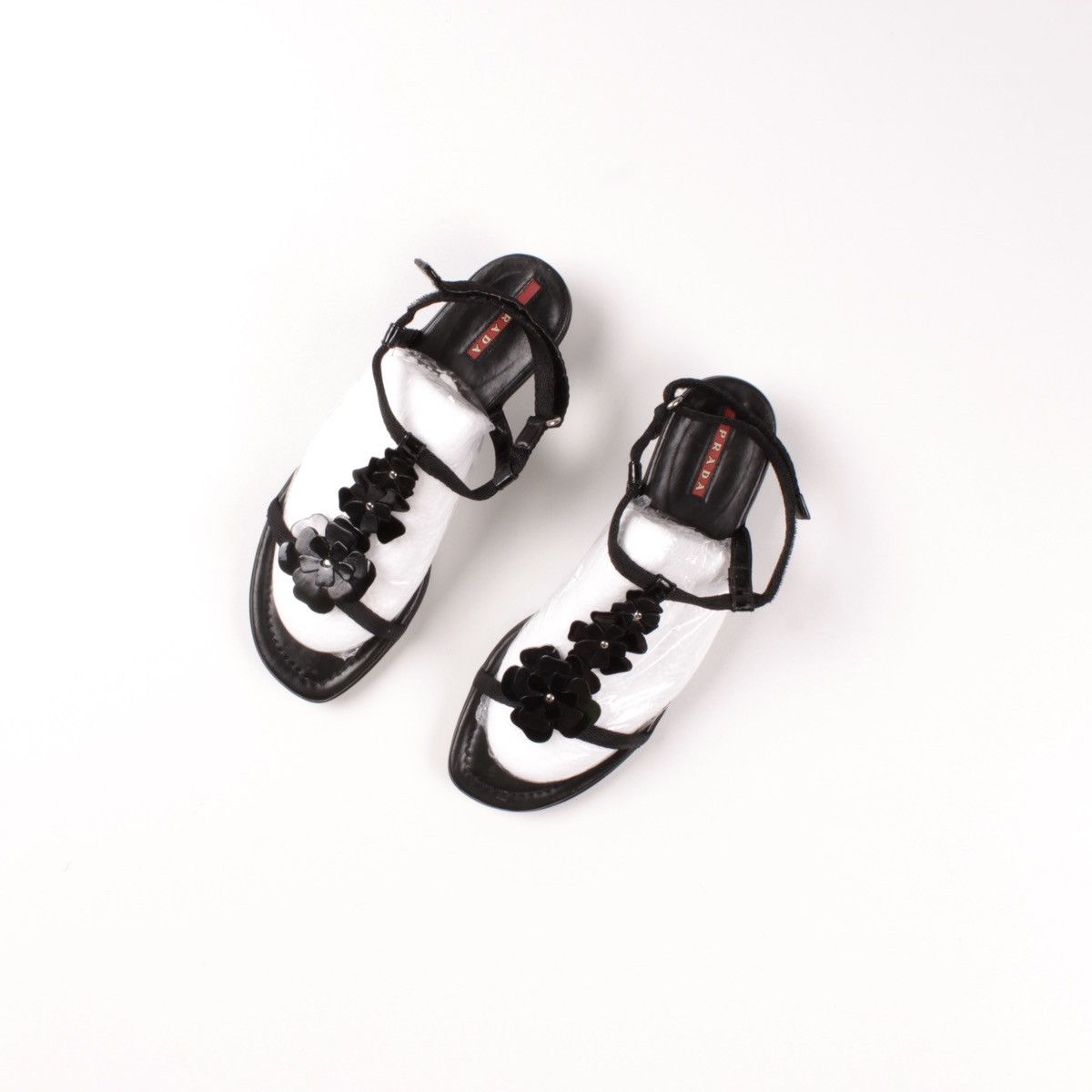 Prada Authentic Prada Black Patent Leather Floral Sandals Size US 9.5 / IT 39.5 - 2 Thumbnail