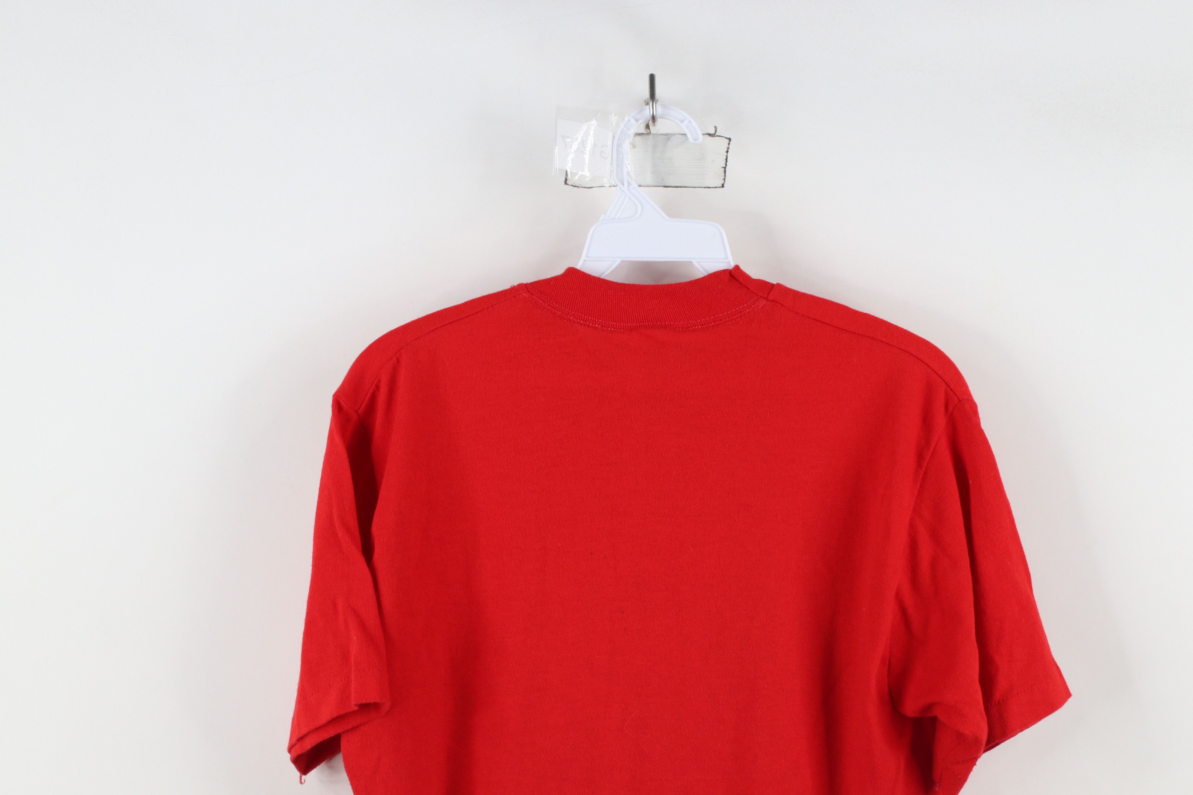 Vintage Vintage 70s In The Hell Is Atlanta Michigan T-Shirt Red USA Size US L / EU 52-54 / 3 - 11 Thumbnail