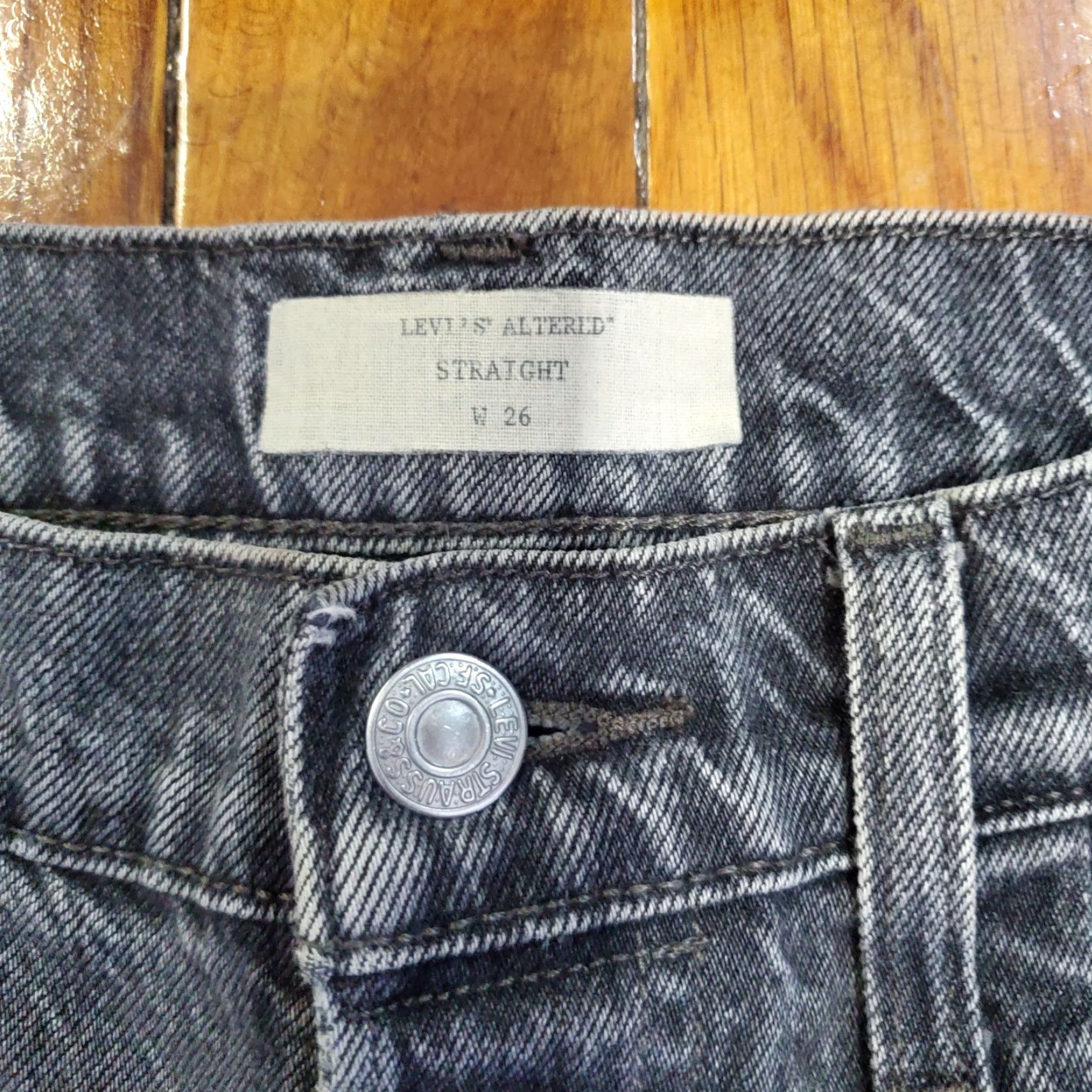 Levi's Levi's Jeans Adult 26 Straight Denim Button Fly 5-Pocket Womens Blue Slimming Stretch Regular Pants Size 26" / US 2 / IT 38 - 4 Thumbnail