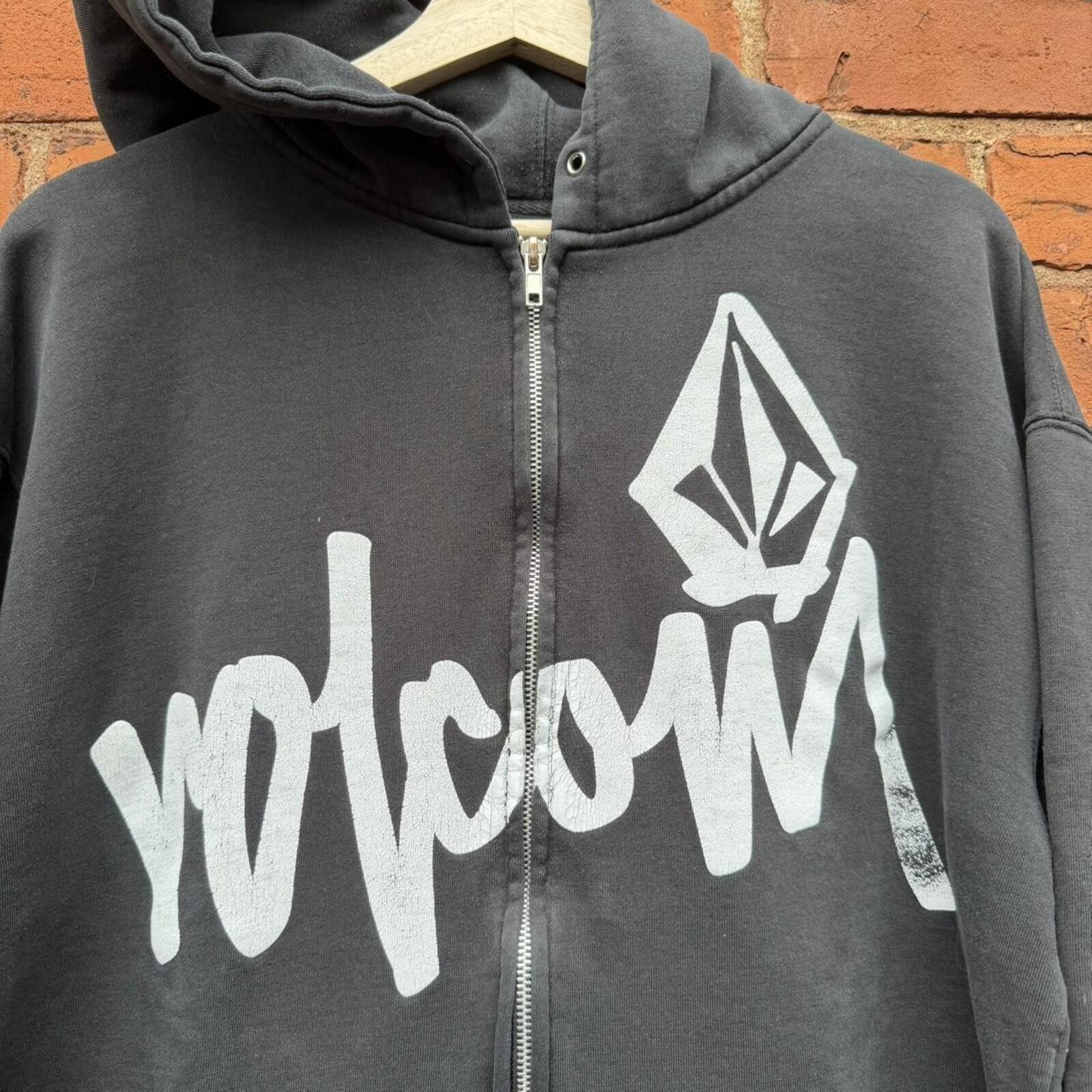 Volcom Vintage volcom zip up hoodie 00s L Size US L / EU 52-54 / 3 - 2 Thumbnail
