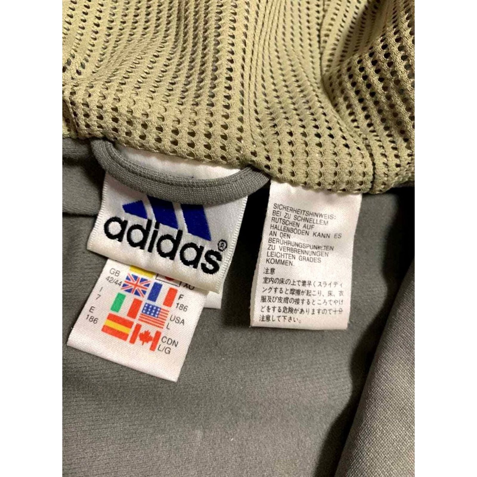 Adidas VINTAGE adidas Hooded Jacket Track Top Big Logo Men L Olive 100% Polyester Full Zip Jacket Tracks Mens Size US L / EU 52-54 / 3 - 4 Thumbnail