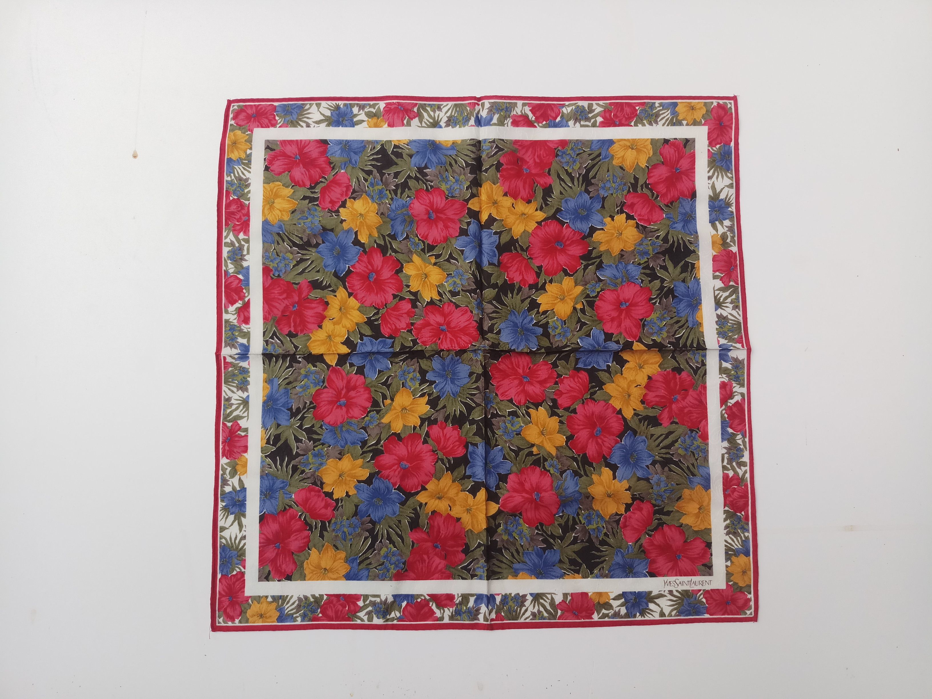 Yves Saint Laurent VTG handkerchief Yves saint laurent handkerchief ,Cotton Size ONE SIZE - 3 Thumbnail