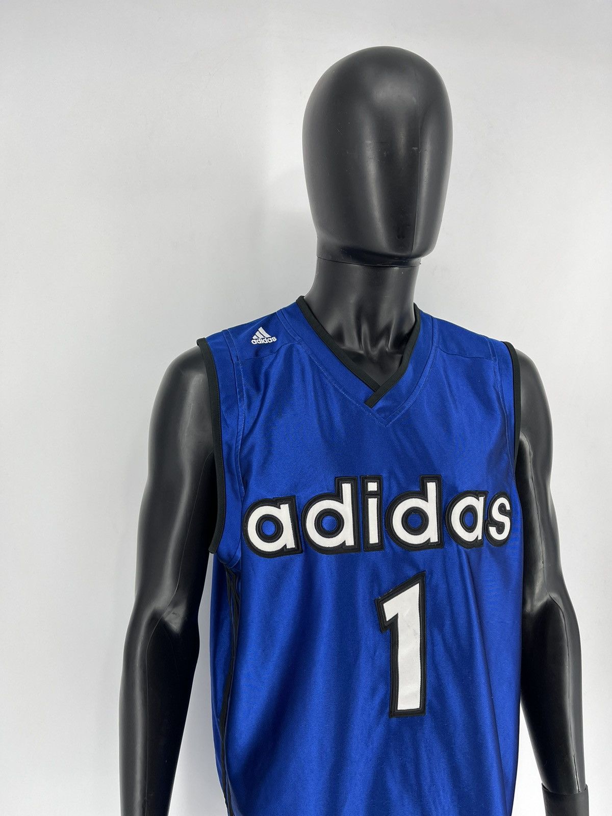 Adidas Adidas Vintage 90s Jersey Number One Basketball Rare Item Size US L / EU 52-54 / 3 - 3 Thumbnail