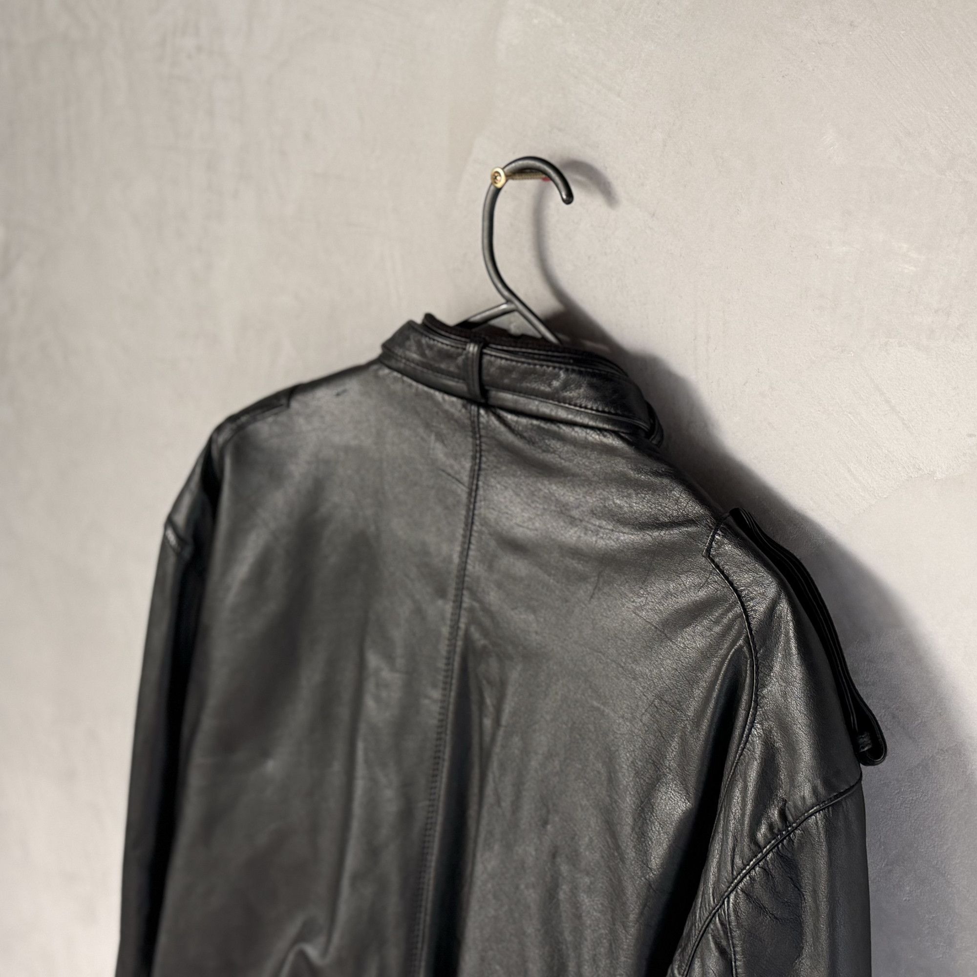 Members Only Members Only Black Leather Bomber Jacket Size US L / EU 52-54 / 3 - 5 Thumbnail