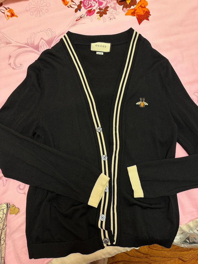 Gucci Gucci Little Bee College Cardigan Classic Black Wool Cardig Size US M / EU 48-50 / 2 - 1 Thumbnail