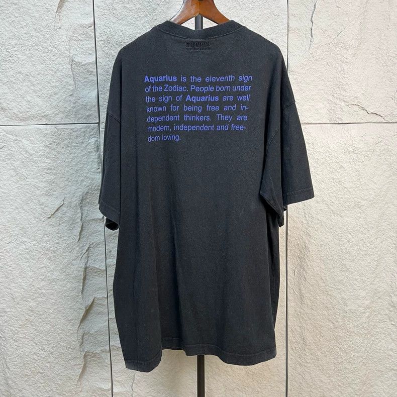 Vetements Vetements Zodiac Water Sign Aquarius Slogan Black Short Sl Size US L / EU 52-54 / 3 - 2 Thumbnail