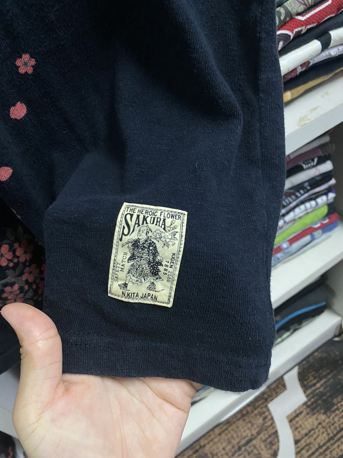 Vintage Japanese Traditional Sakura Design Cotton Tees Size US M / EU 48-50 / 2 - 9 Thumbnail