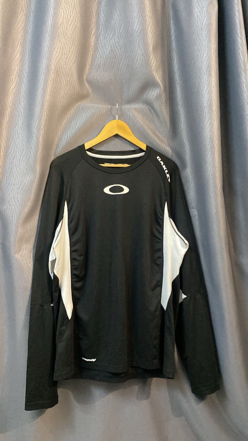 Japanese Brand × Oakley Oakley Center Longsleeve Black Size US XL / EU 56 / 4 - 2 Thumbnail