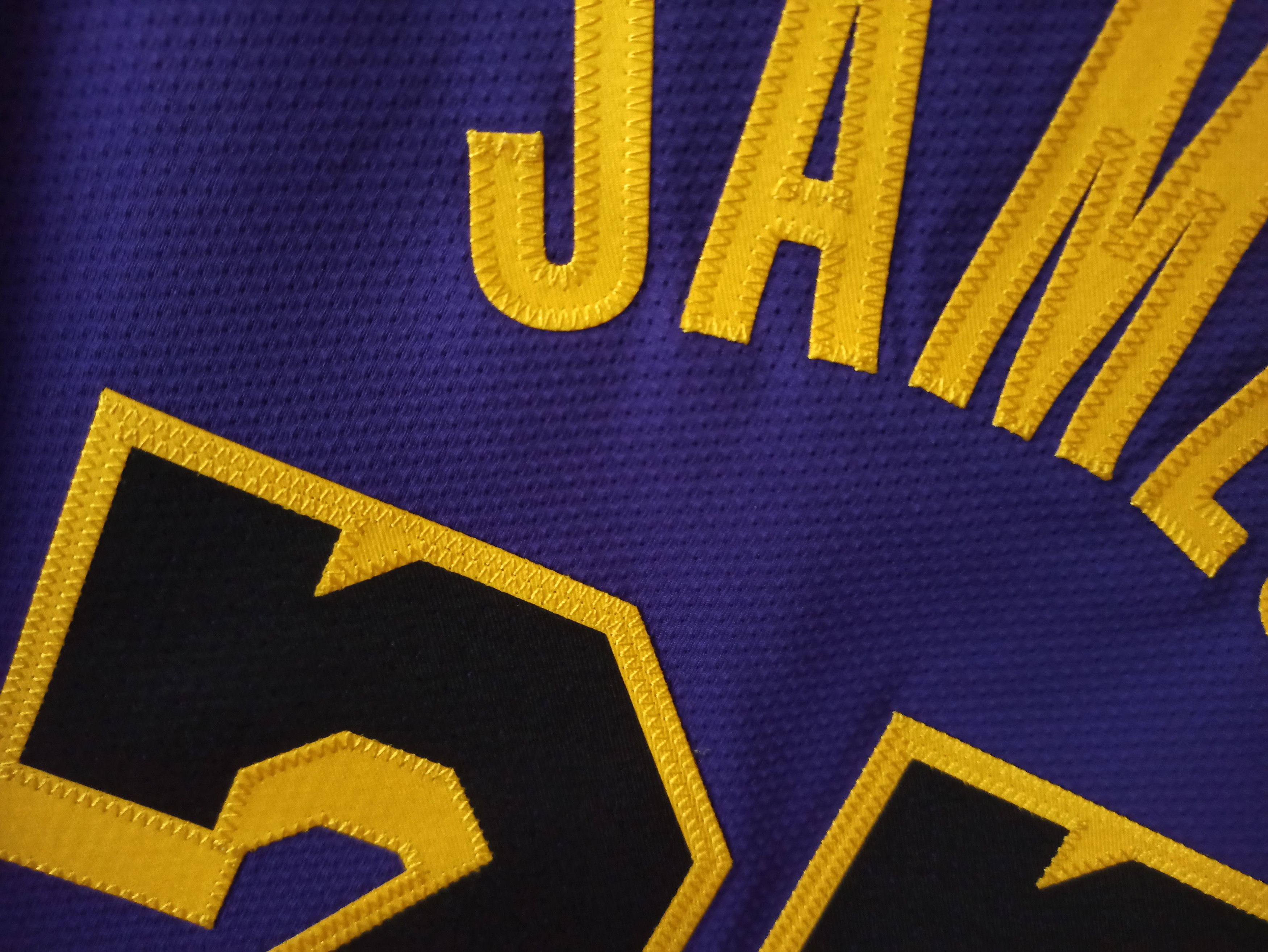 Jordan Brand Jordan LeBron James LA Lakers Authentic Jersey limited Size US M / EU 48-50 / 2 - 6 Thumbnail