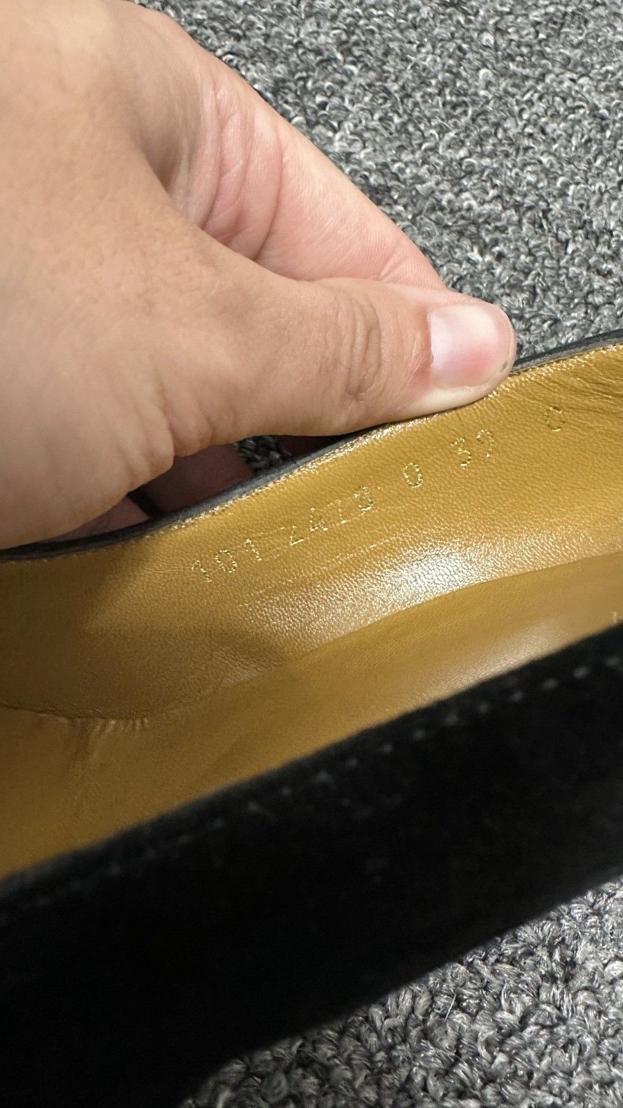 Gucci Gucci Women's Suede Black Heels Size 39 Size US 9 / IT 39 - 13 Thumbnail